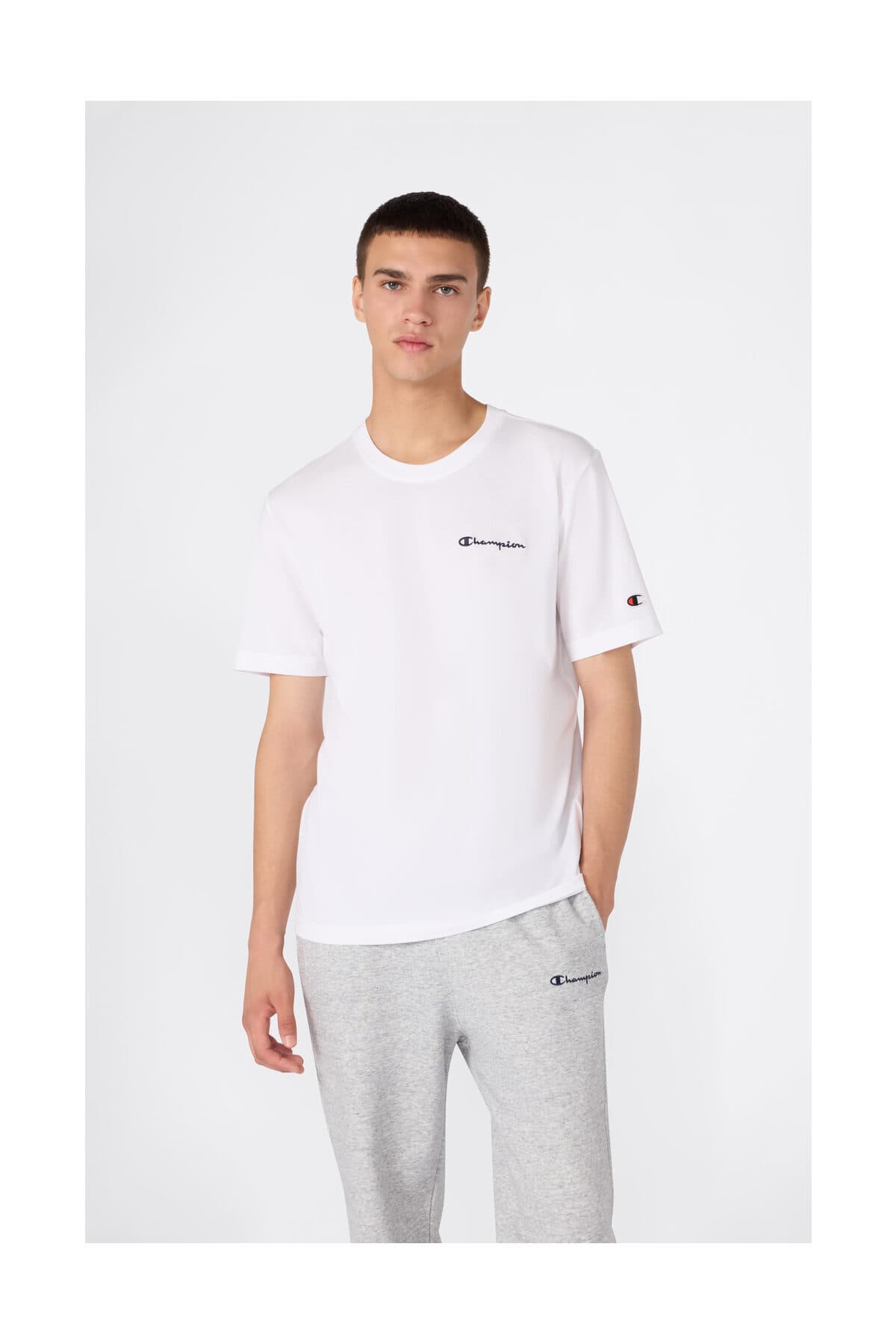 تیشرت آستین کوتاه مردانه Champion سفید مدل 221798-WW001 تیشرت آستین کوتاه مردانه Champion سفید مدل 221798-WW001