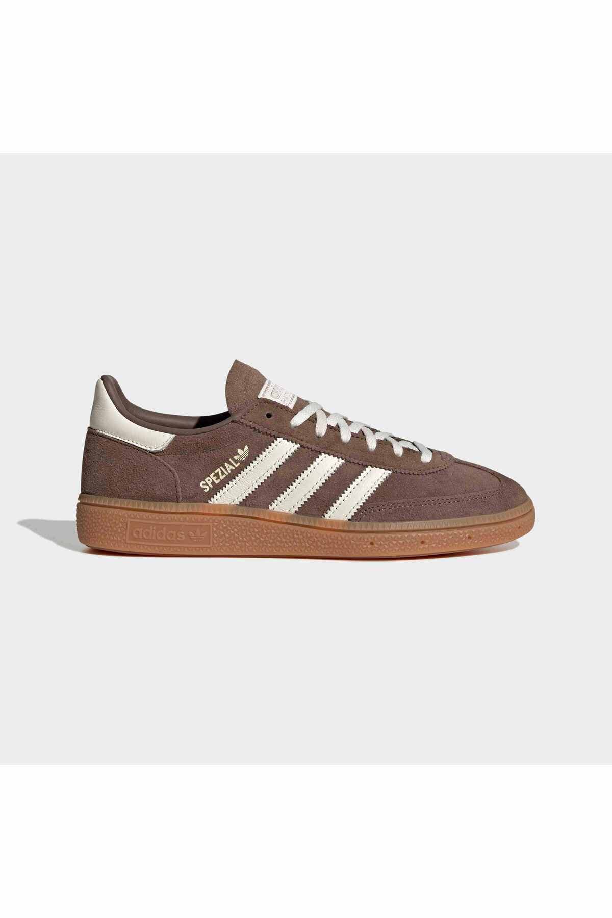 کفش ورزشی هندبال adidas مدل IF6490 کفش ورزشی هندبال adidas مدل IF6490