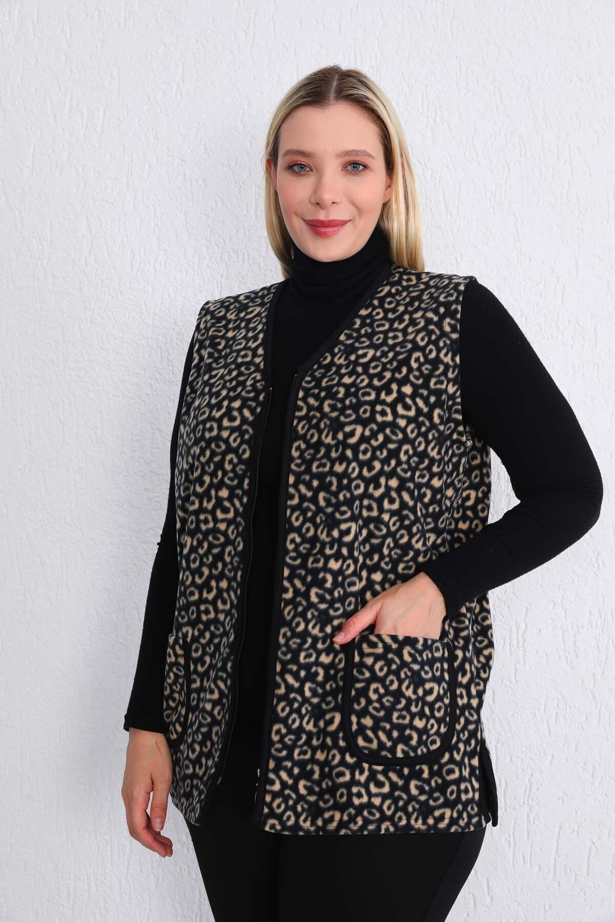 جلیقه پلار سایز بزرگ Kardelen Butik Ümraniye طرح پلنگی مشکی و کرم جلیقه پلار سایز بزرگ Kardelen Butik Ümraniye طرح پلنگی مشکی و کرم