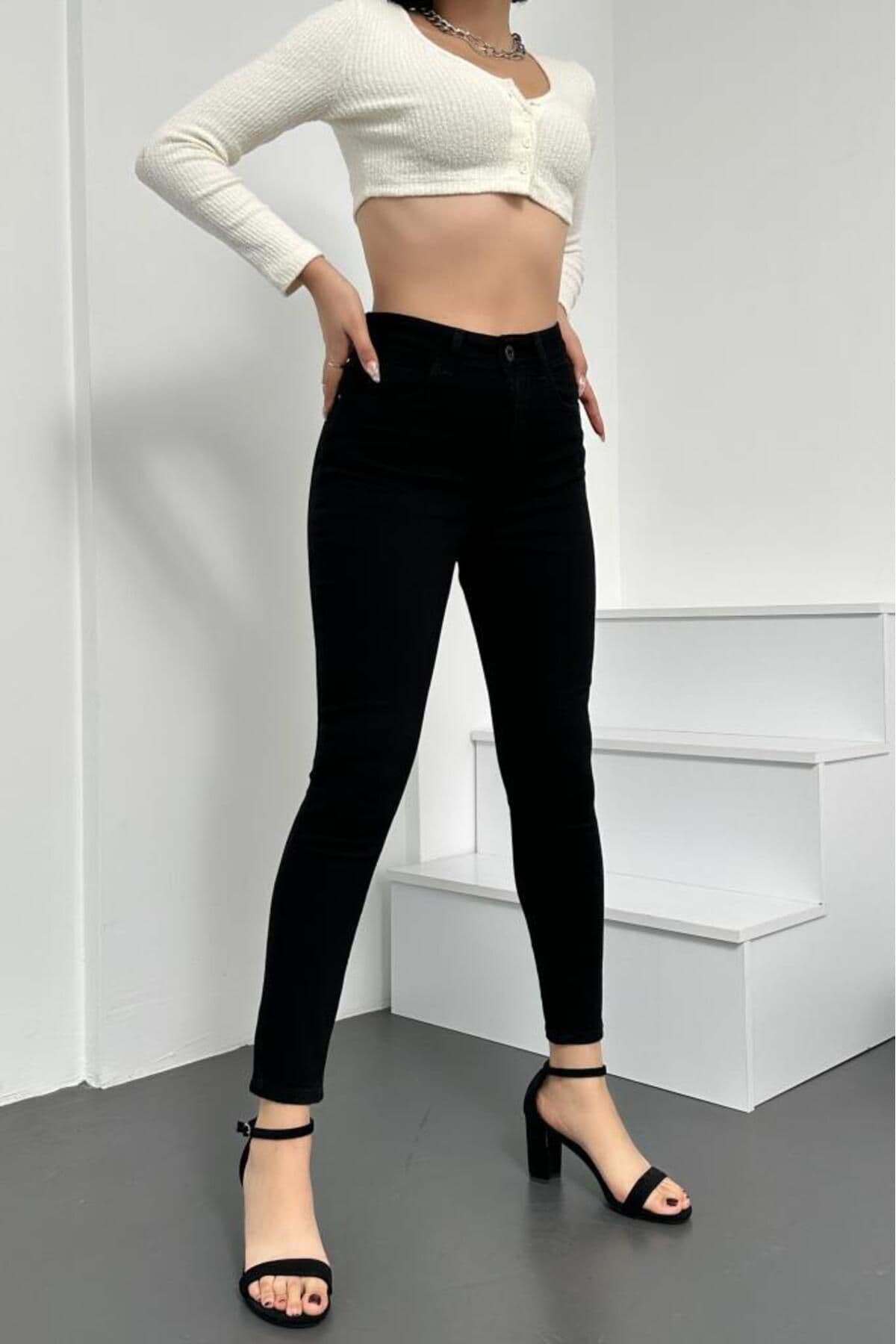 شلوار جین زنانه HLT JEANS مشکی سوپر اسکینی کشی مدل HLTJENNİE-SİYAH شلوار جین زنانه HLT JEANS مشکی سوپر اسکینی کشی مدل HLTJENNİE-SİYAH