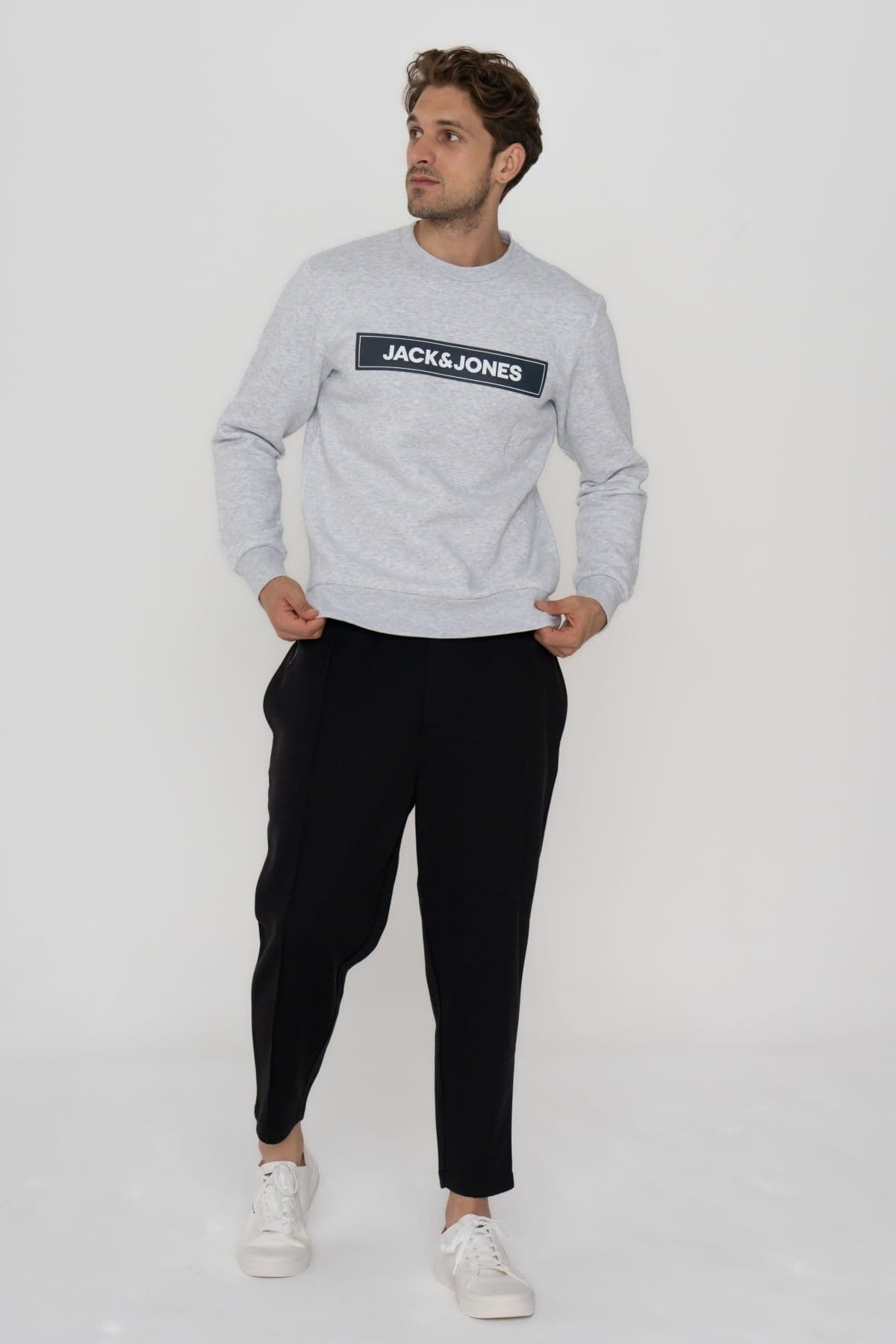 سویشرت Jack & Jones با چاپ لوگو روی سینه مدل Minder سویشرت Jack & Jones با چاپ لوگو روی سینه مدل Minder