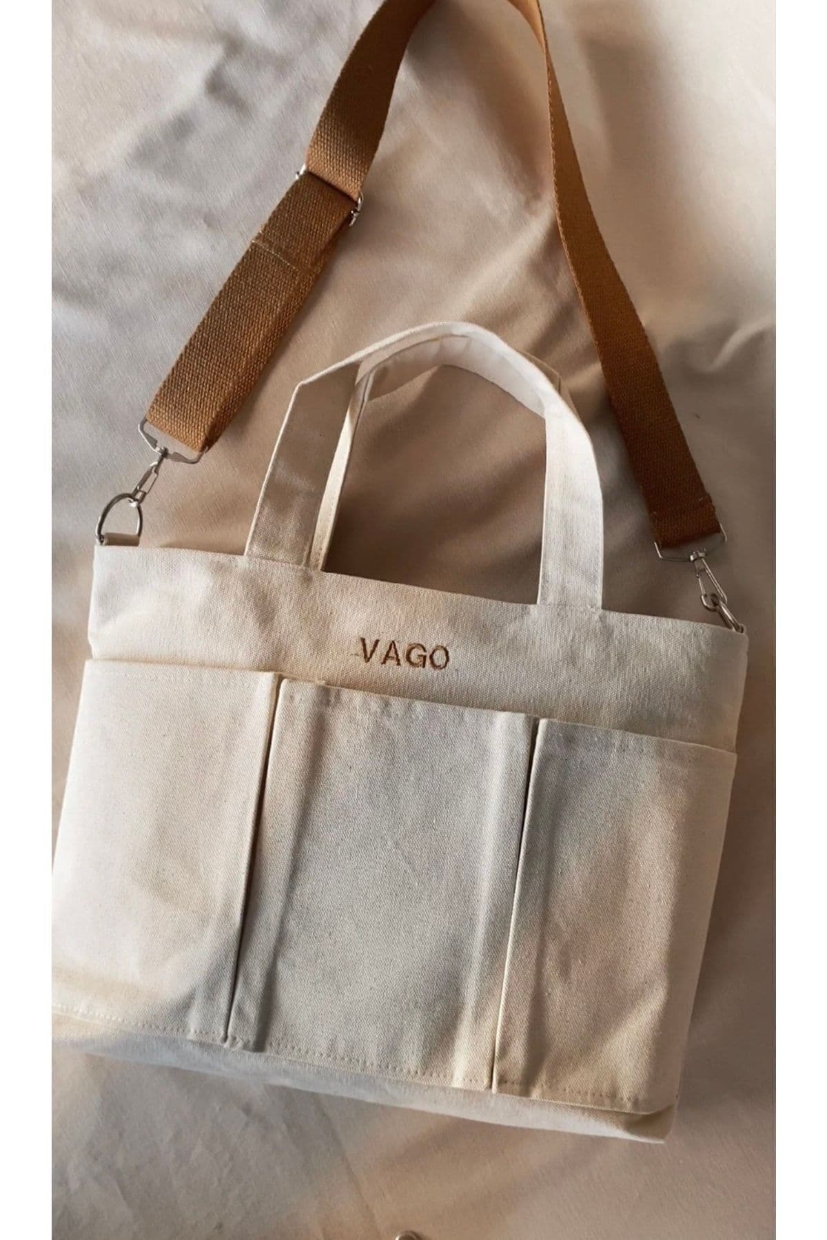 کیف زنانه VAGO COLLECTION از کانواس ارگانیک کیف زنانه VAGO COLLECTION از کانواس ارگانیک