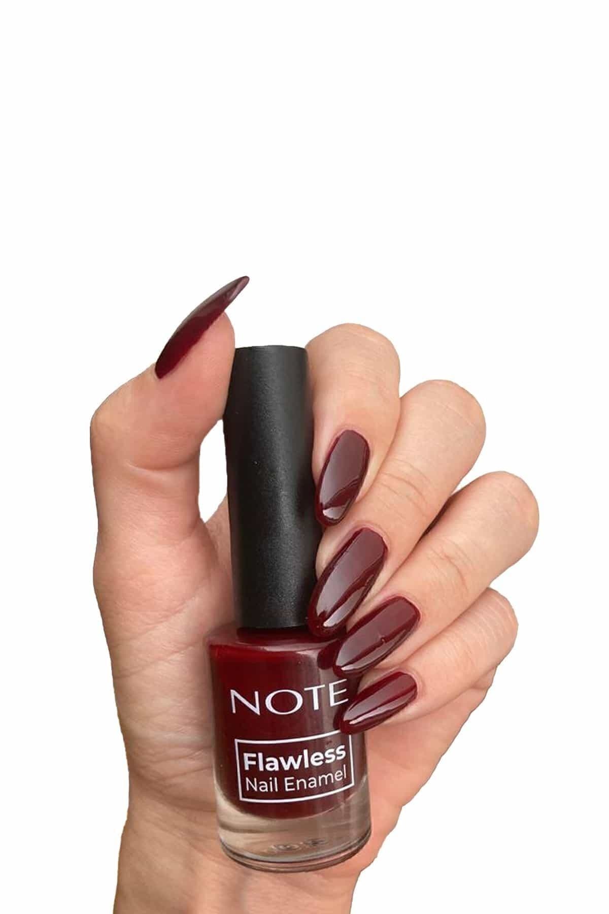 لاک ناخن Note Cosmetics Flawless قرمز مدل 11 Powerfull لاک ناخن Note Cosmetics Flawless قرمز مدل 11 Powerfull