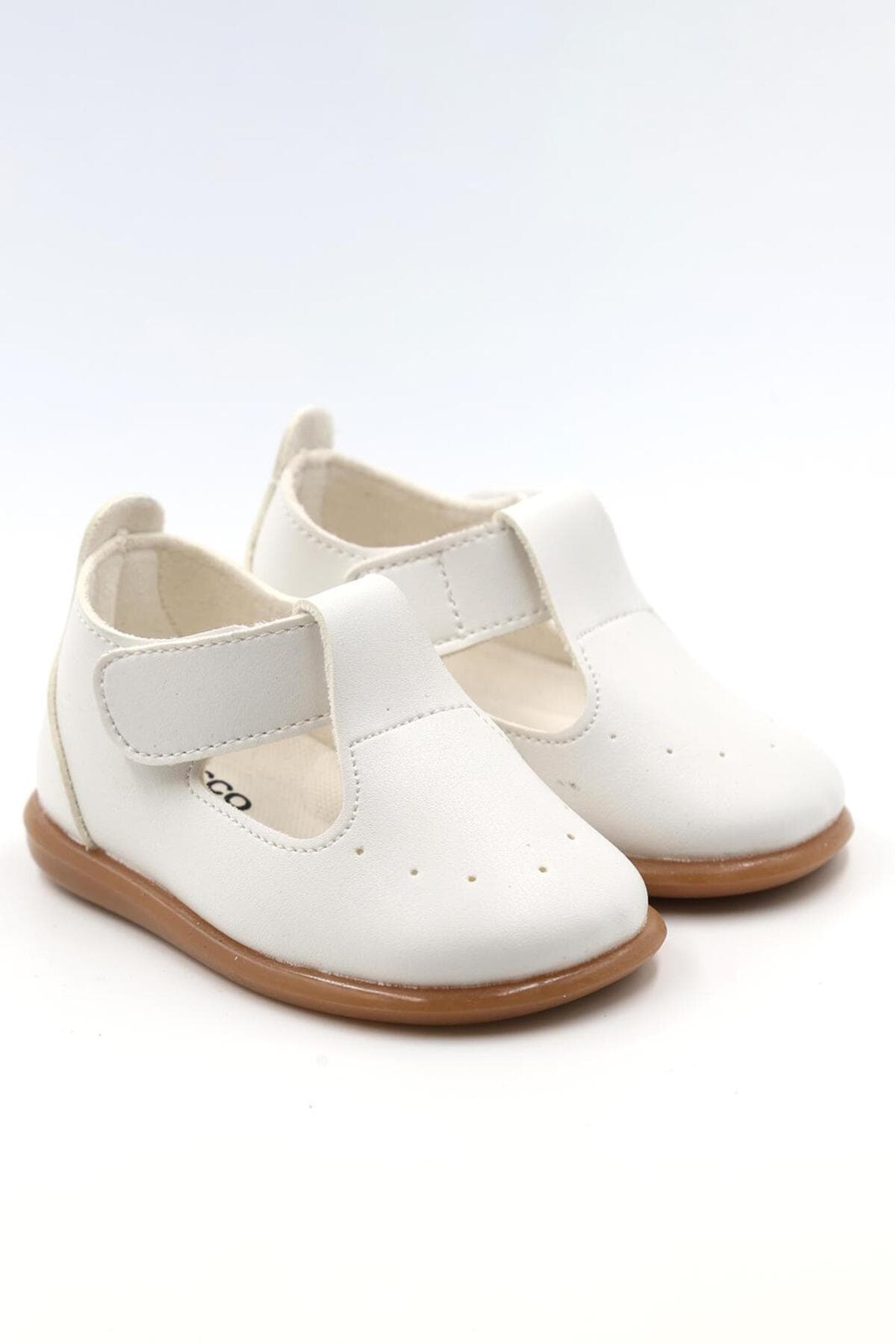 کفش ارتوپدی نوزاد دختر و پسر macco shoes برای قدم اول مدل Osi کفش ارتوپدی نوزاد دختر و پسر macco shoes برای قدم اول مدل Osi