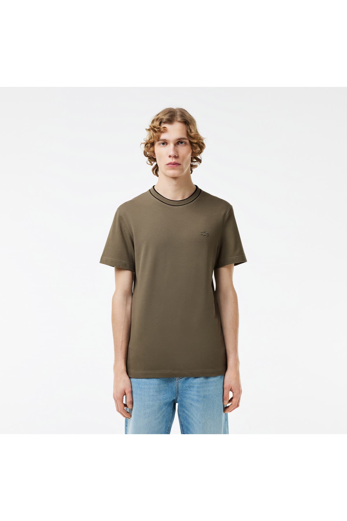 تیشرت مردانه Lacoste یقهگرد فیت معمولی مشکی تیشرت مردانه Lacoste یقهگرد فیت معمولی مشکی