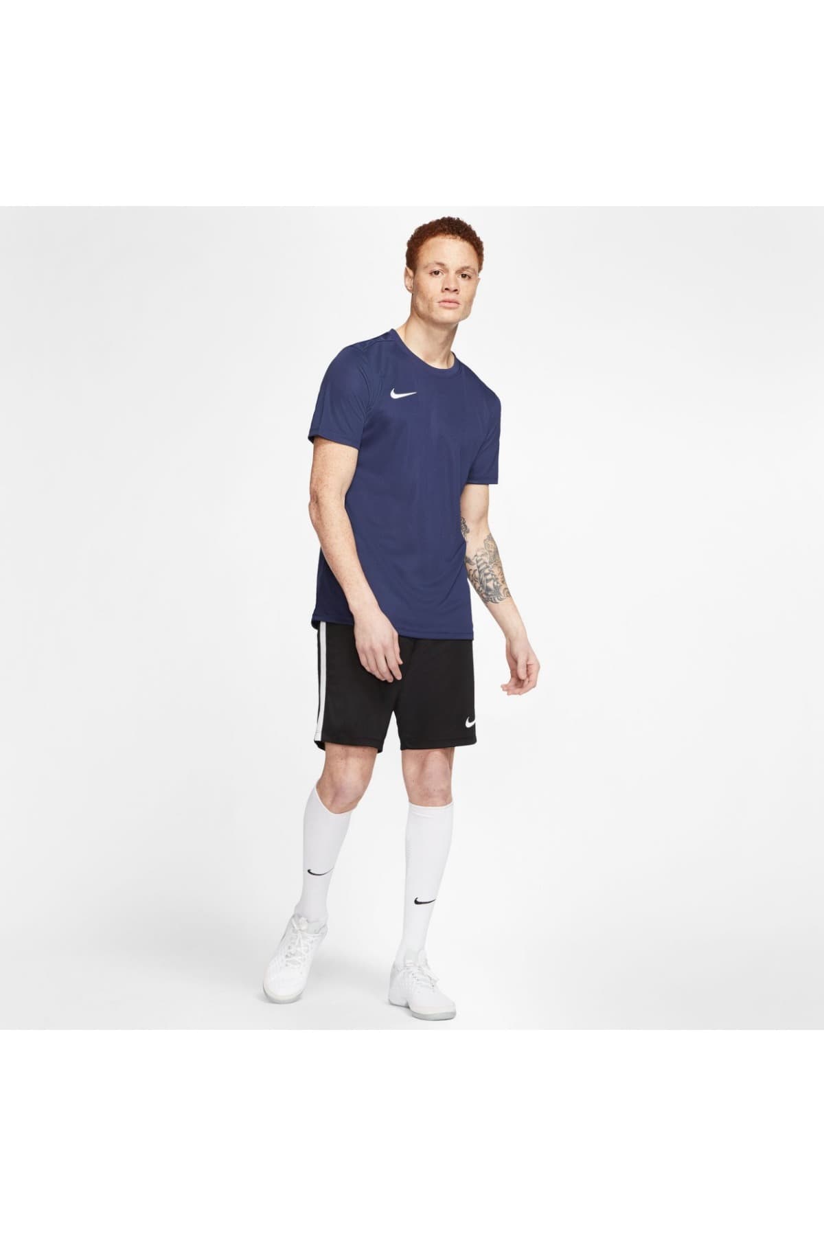 پیراهن ورزشی مردانه Nike Dri-FIT آستین کوتاه مدل Park VII پیراهن ورزشی مردانه Nike Dri-FIT آستین کوتاه مدل Park VII