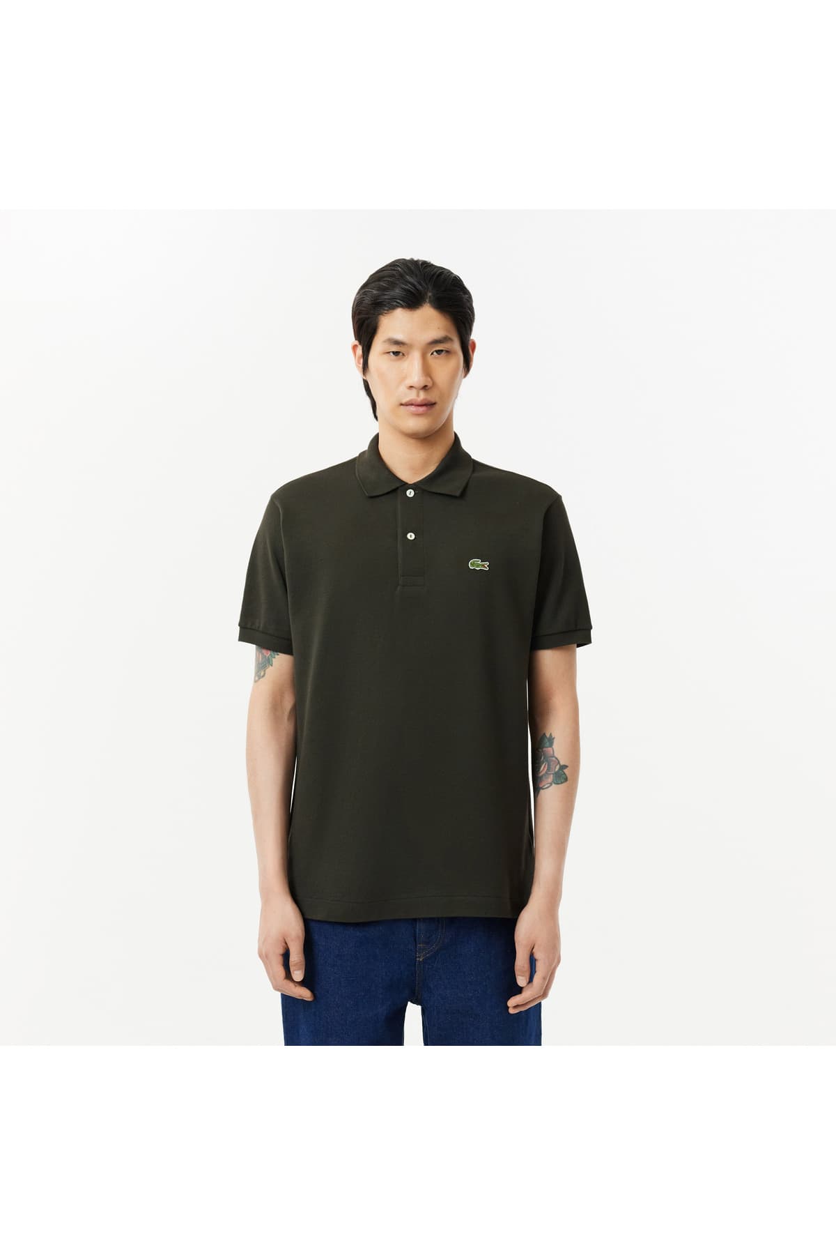 پولوشرت مردانه Lacoste فیت کلاسیک سبز خاکی مدل L.12.12 پولوشرت مردانه Lacoste فیت کلاسیک سبز خاکی مدل L.12.12