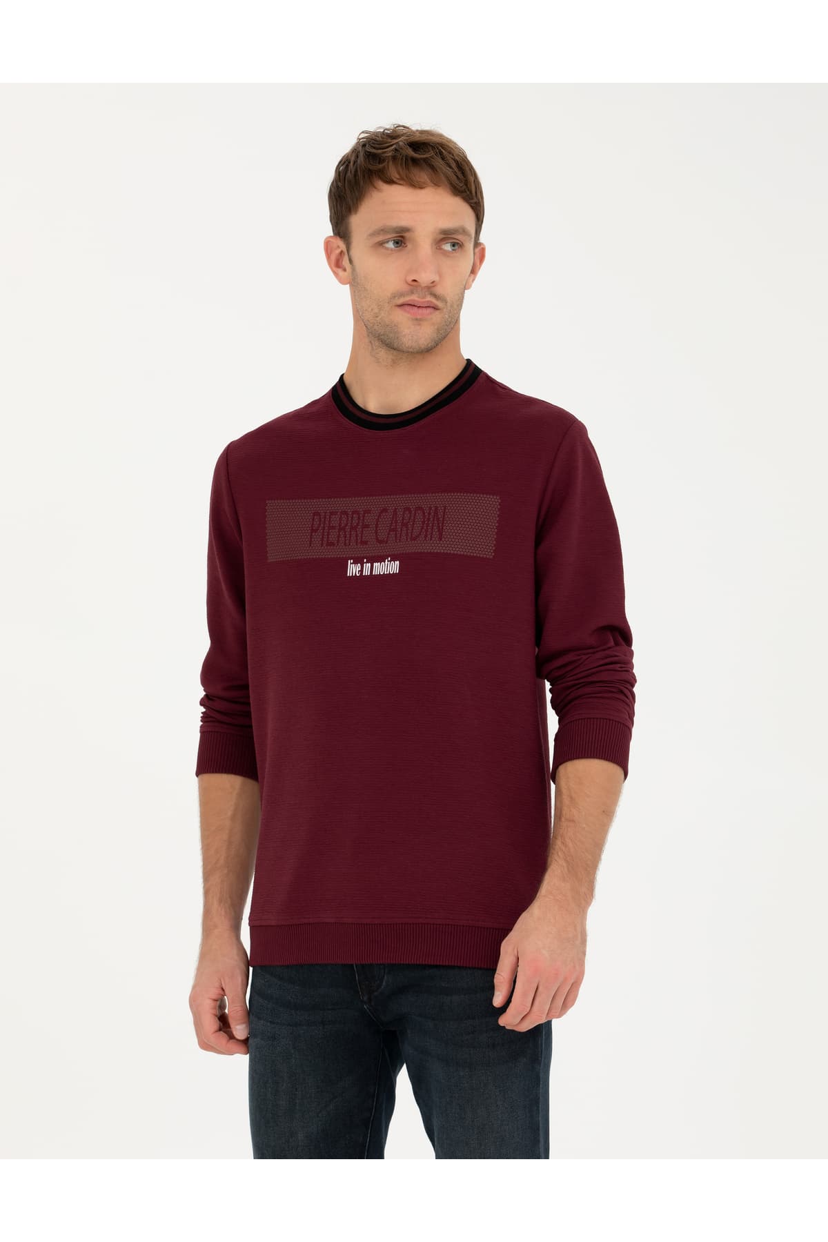 سویشرت مردانه Pierre Cardin زرشکی فیت معمولی یقه گرد مدل 50279532-VR014 سویشرت مردانه Pierre Cardin زرشکی فیت معمولی یقه گرد مدل 50279532-VR014