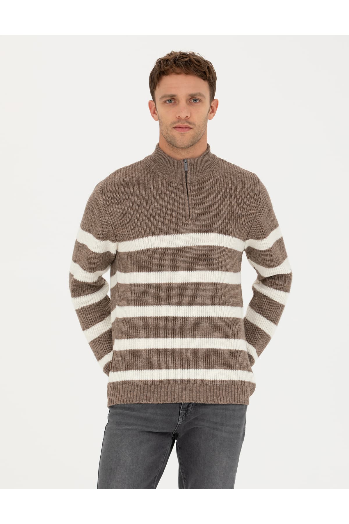 پلیور مردانه Pierre Cardin اسلیم فیت یقه ایستاده زیپدار ملانژ مینک مدل 50278101-VR174 پلیور مردانه Pierre Cardin اسلیم فیت یقه ایستاده زیپدار ملانژ مینک مدل 50278101-VR174