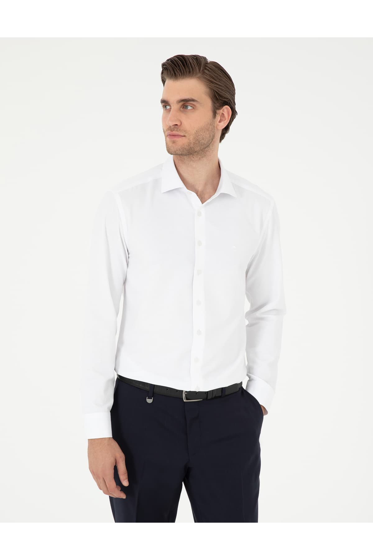 پیراهن مردانه Pierre Cardin فیت اسلیم سفید جاکارد آستین بلند مدل 50296573-VR013 پیراهن مردانه Pierre Cardin فیت اسلیم سفید جاکارد آستین بلند مدل 50296573-VR013