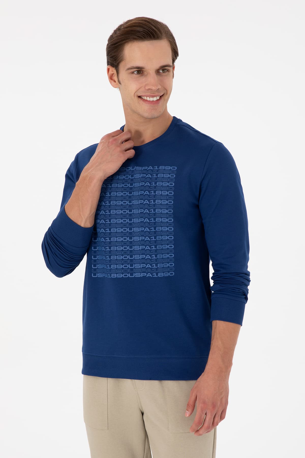 سویشرت مردانه U.S. Polo Assn. یقه گرد نیلی فیت معمولی مدل 50293461-VR028 سویشرت مردانه U.S. Polo Assn. یقه گرد نیلی فیت معمولی مدل 50293461-VR028