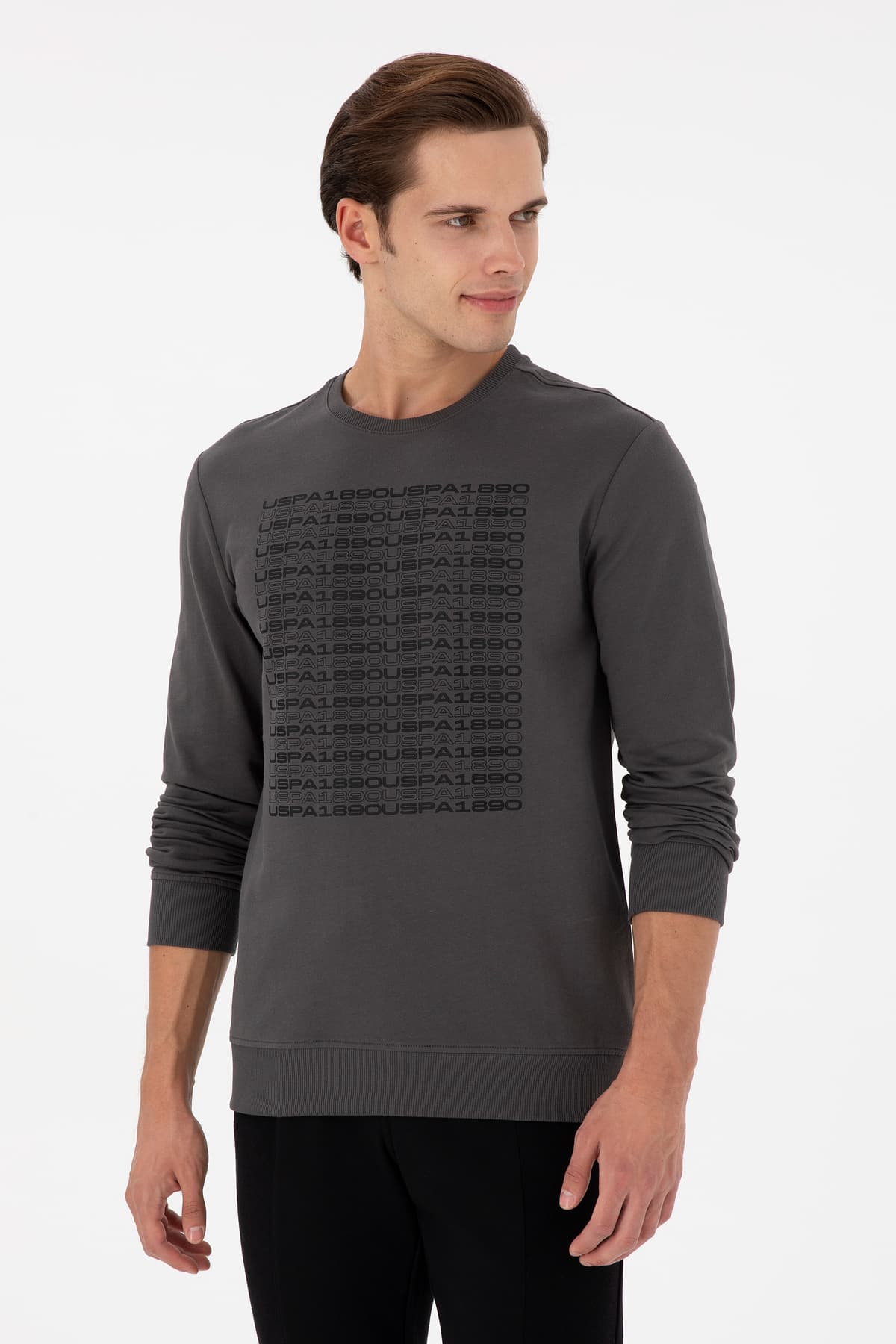 سویشرت مردانه U.S. Polo Assn. یقه گرد نیلی فیت معمولی مدل 50293461-VR028 سویشرت مردانه U.S. Polo Assn. یقه گرد نیلی فیت معمولی مدل 50293461-VR028