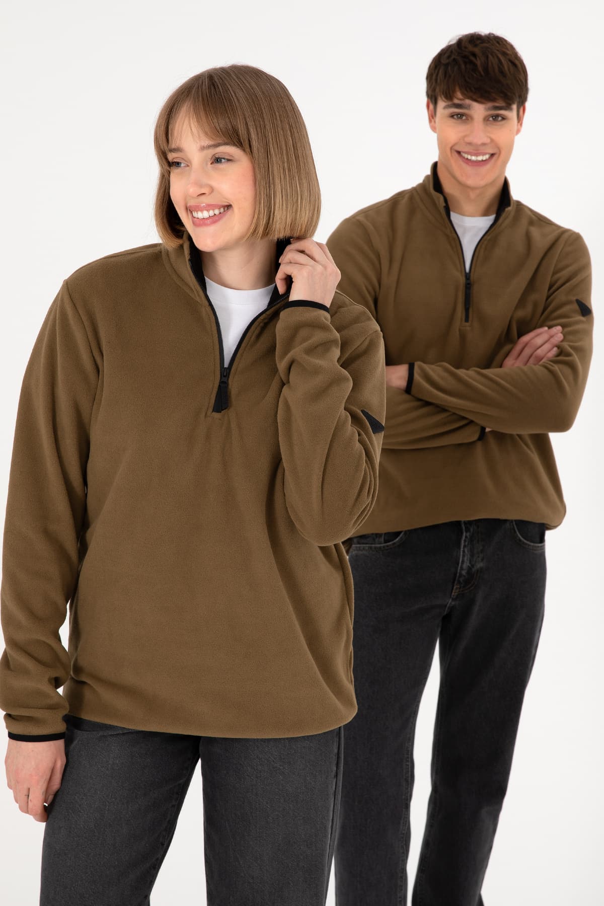 سوئیشرت مردانه U.S. Polo Assn. نیمزیپ پولار بیسیک خاکی مدل 50298085-VR027 سوئیشرت مردانه U.S. Polo Assn. نیمزیپ پولار بیسیک خاکی مدل 50298085-VR027