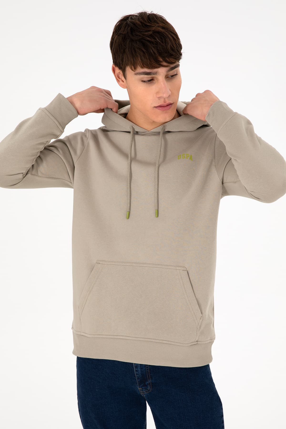 سویشرت کلاهدار مردانه U.S. Polo Assn. خاکی روشن ساده داخل کرک مدل 50295176-VR183 سویشرت کلاهدار مردانه U.S. Polo Assn. خاکی روشن ساده داخل کرک مدل 50295176-VR183
