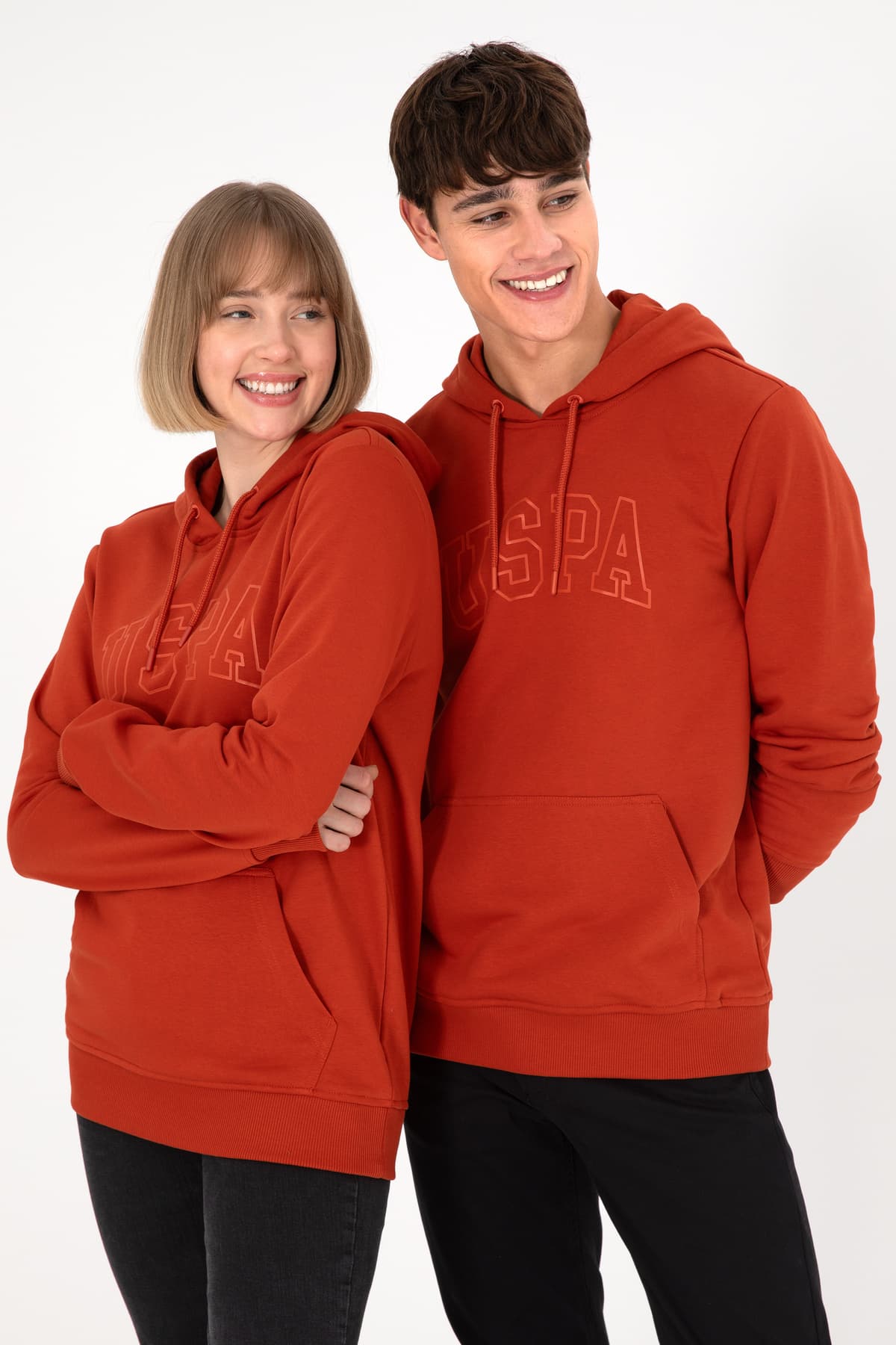سوئیشرت هودی مردانه U.S. Polo Assn. فیت معمولی آجری Basic 50295175-VR031 سوئیشرت هودی مردانه U.S. Polo Assn. فیت معمولی آجری Basic 50295175-VR031