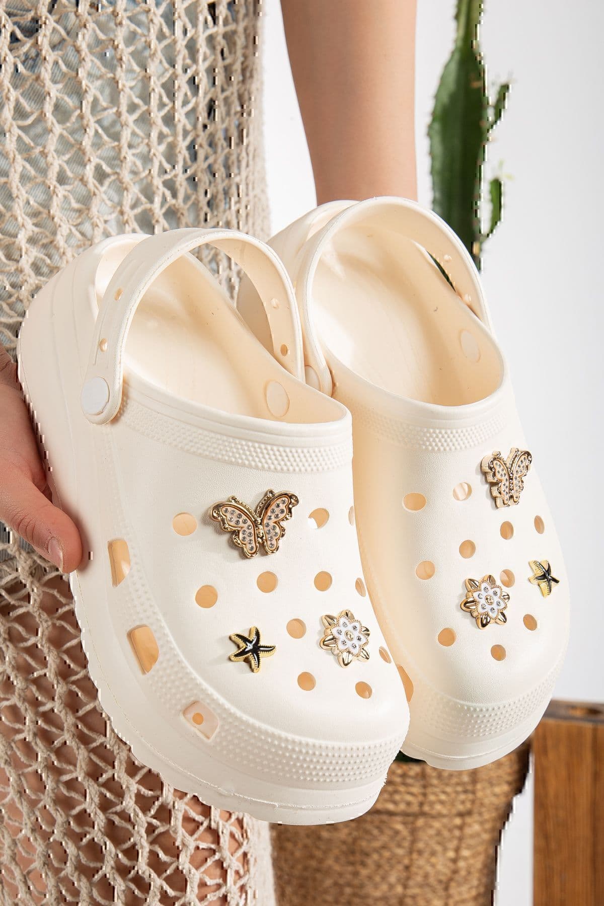 دمپایی بیمارستانی آشپز، پرستار و پزشک PLN SHOES با کفی راحت دمپایی بیمارستانی آشپز، پرستار و پزشک PLN SHOES با کفی راحت