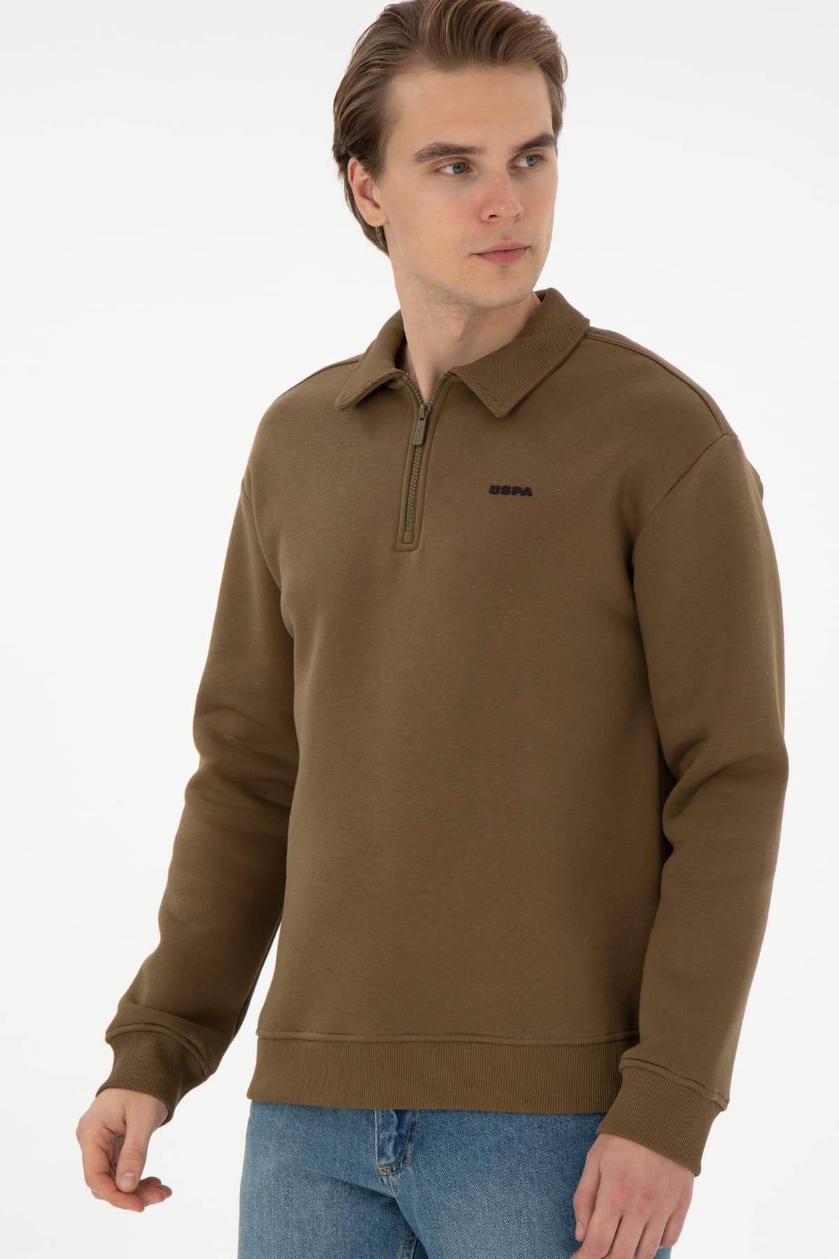 سویشرت مردانه U.S. Polo Assn. خاکی فیت راحت نیمزیپ مدل 50298265-VR027 سویشرت مردانه U.S. Polo Assn. خاکی فیت راحت نیمزیپ مدل 50298265-VR027