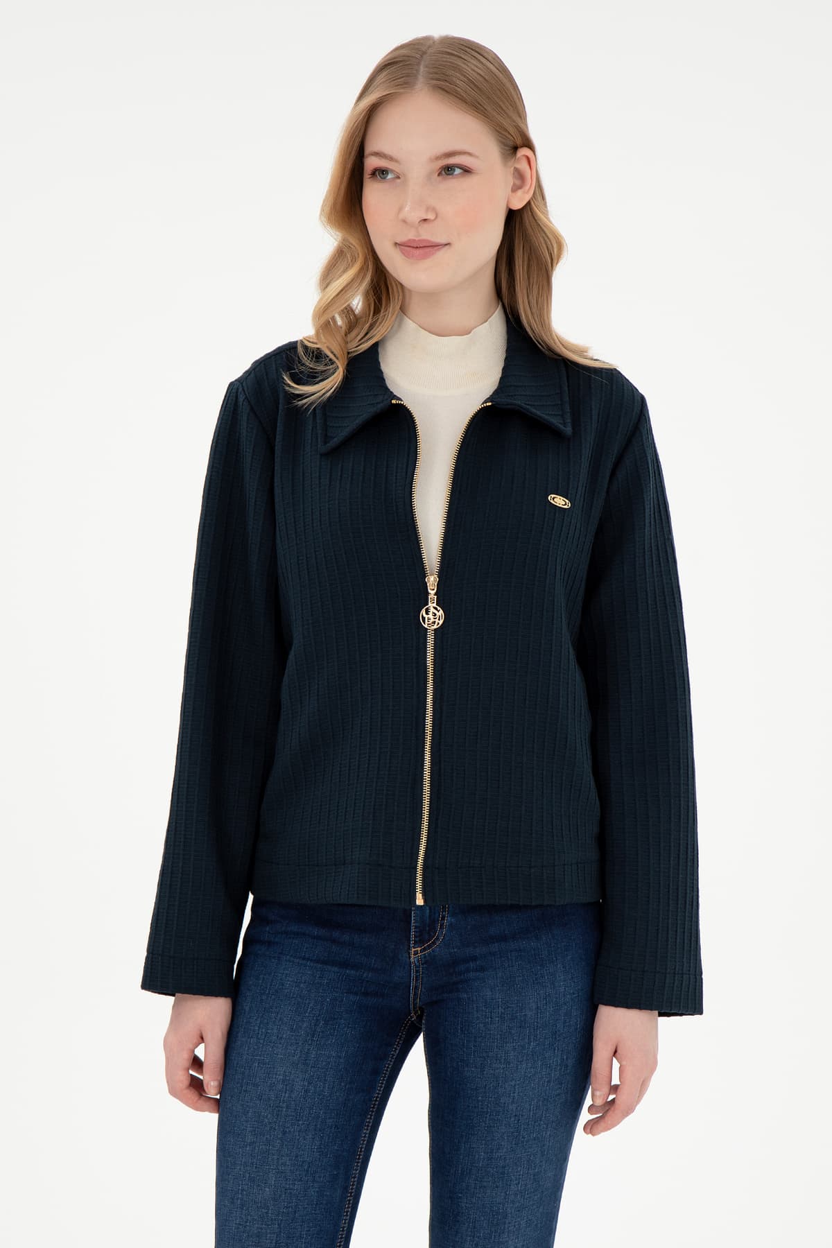 سویشرت زنانه U.S. Polo Assn. یقه پولو زیپدار خاکی مدل 50295811-VR027 سویشرت زنانه U.S. Polo Assn. یقه پولو زیپدار خاکی مدل 50295811-VR027