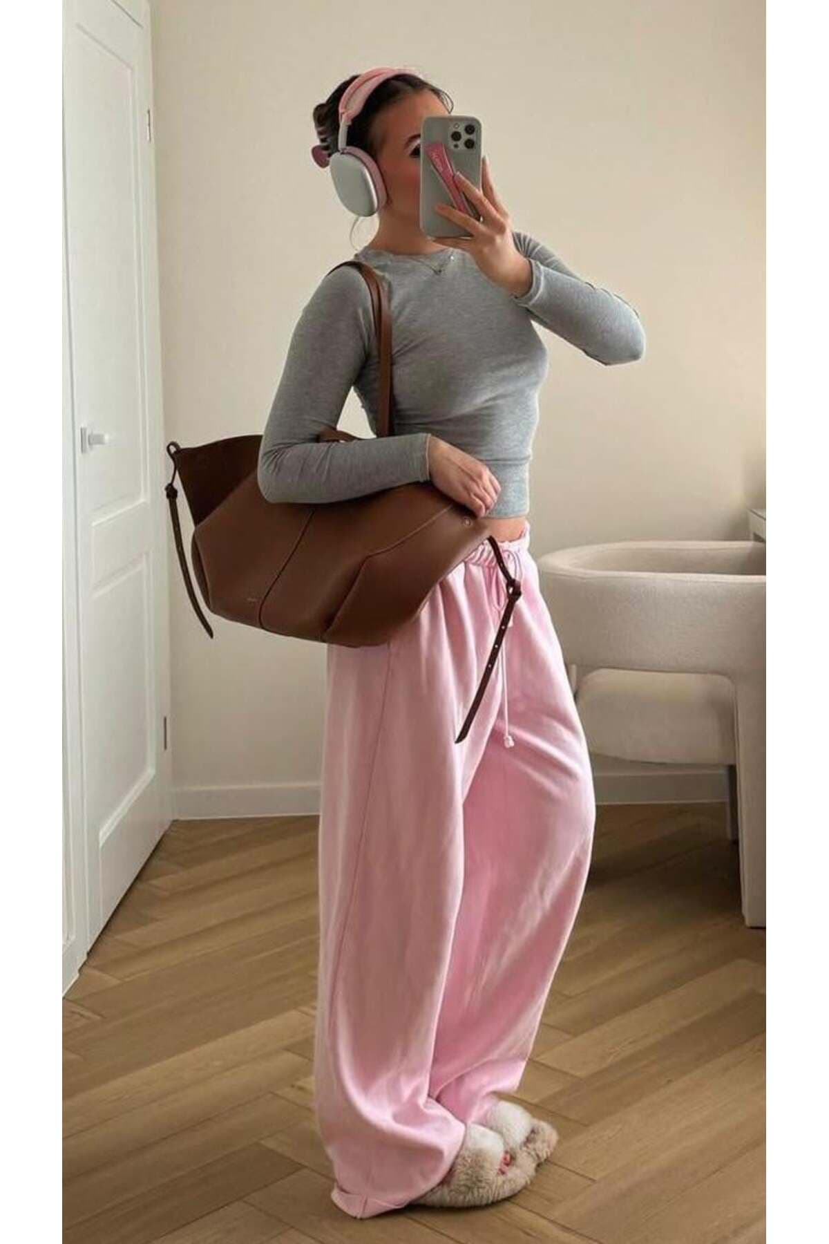 شلوار گرمکن زنانه Madmext پاچه گشاد صورتی مدل MG2279 شلوار گرمکن زنانه Madmext پاچه گشاد صورتی مدل MG2279
