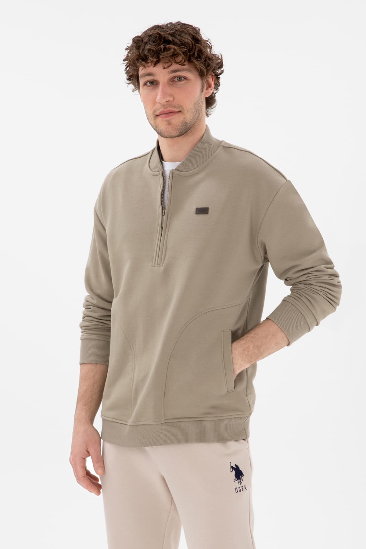 سویشرت مردانه U.S. Polo Assn. خاکی روشن مدل 50293380-VR183 سویشرت مردانه U.S. Polo Assn. خاکی روشن مدل 50293380-VR183