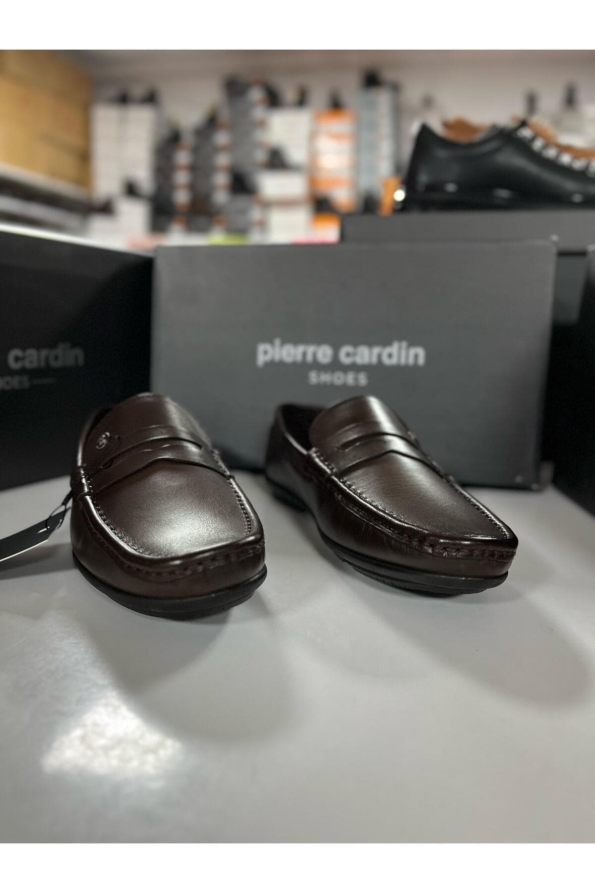 کفش لوفر مردانه Pierre Cardin قهوهای مدل 90220 PC کفش لوفر مردانه Pierre Cardin قهوهای مدل 90220 PC
