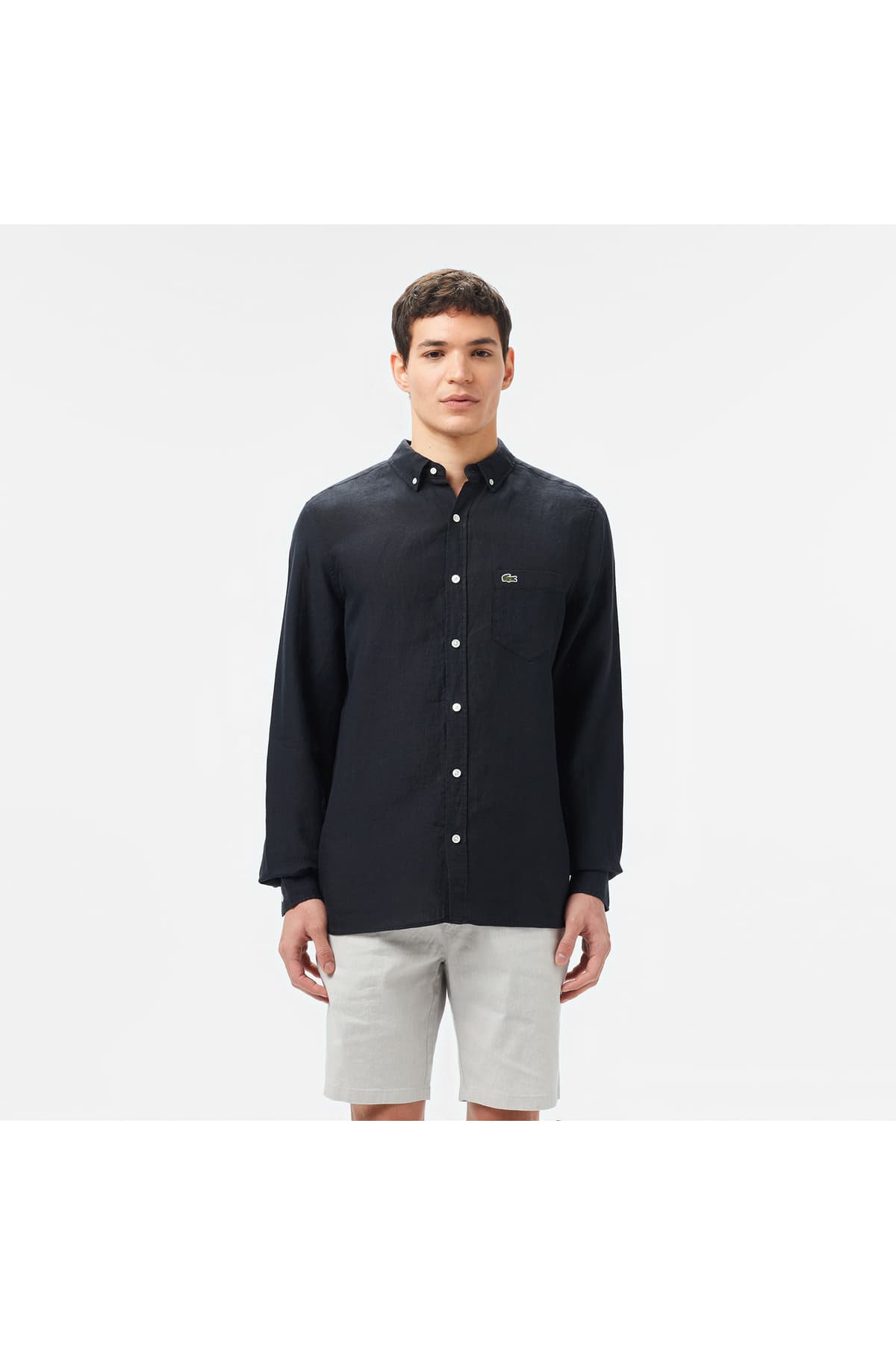پیراهن مردانه Lacoste کتان مشکی یقه دکمهدار فیت معمولی پیراهن مردانه Lacoste کتان مشکی یقه دکمهدار فیت معمولی