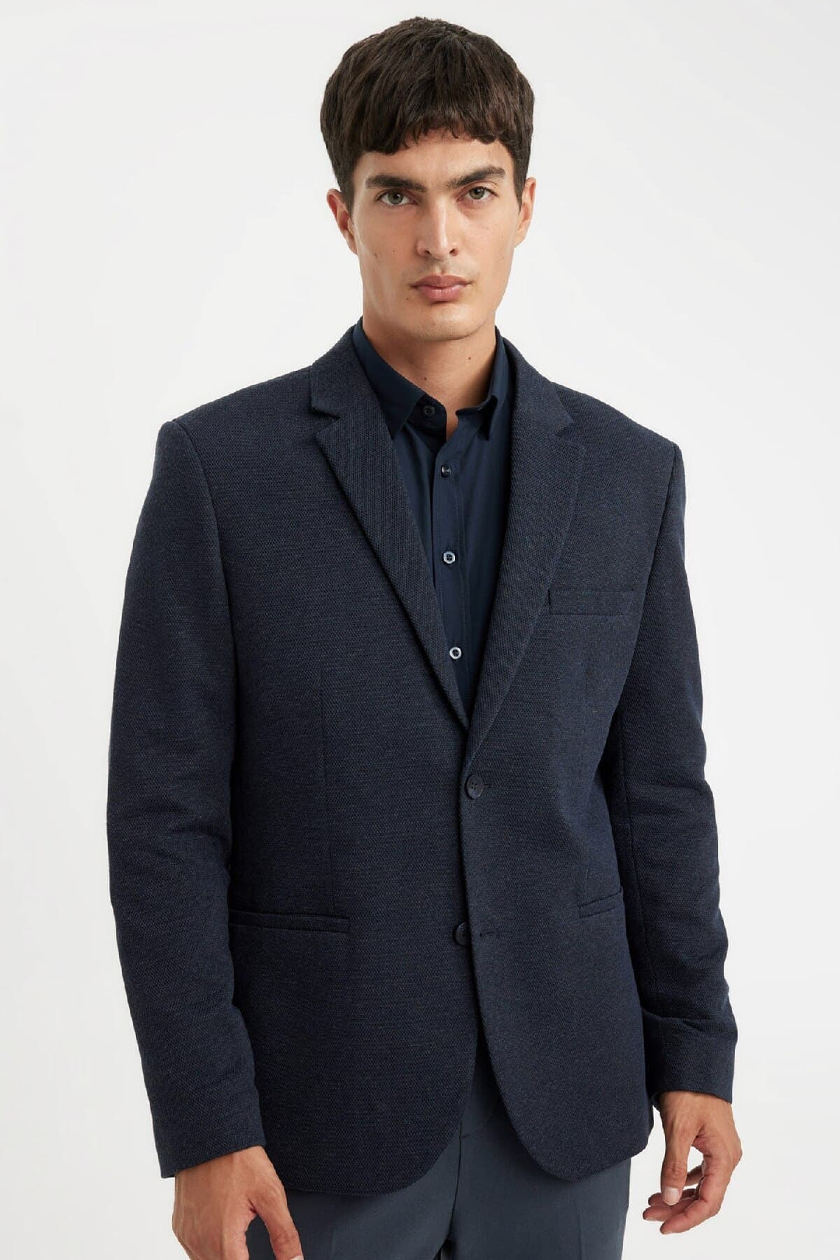 کت بلیزر مردانه Defacto Slim Fit آستری دکمهدار مدل N0503az24au کت بلیزر مردانه Defacto Slim Fit آستری دکمهدار مدل N0503az24au