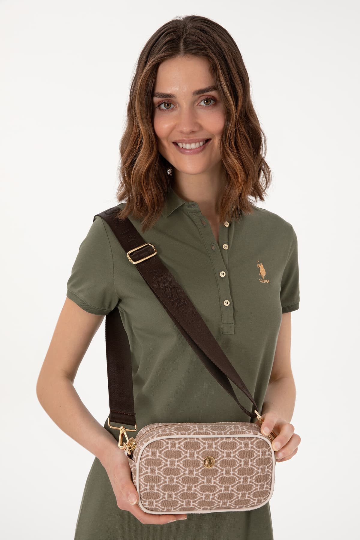 کیف دوشی زنانه U.S. Polo Assn. رنگ موشی مدل 50311547-VR052 کیف دوشی زنانه U.S. Polo Assn. رنگ موشی مدل 50311547-VR052
