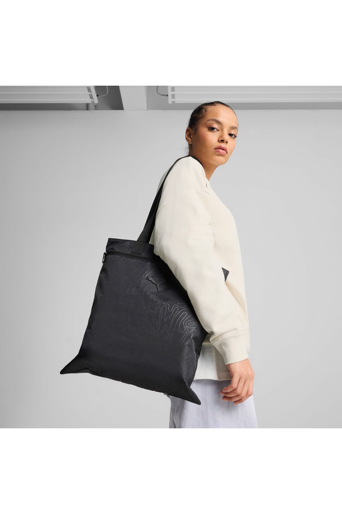 کیف دوشی زنانه Puma سیاه Pop Tote مدل 091336-01 کیف دوشی زنانه Puma سیاه Pop Tote مدل 091336-01
