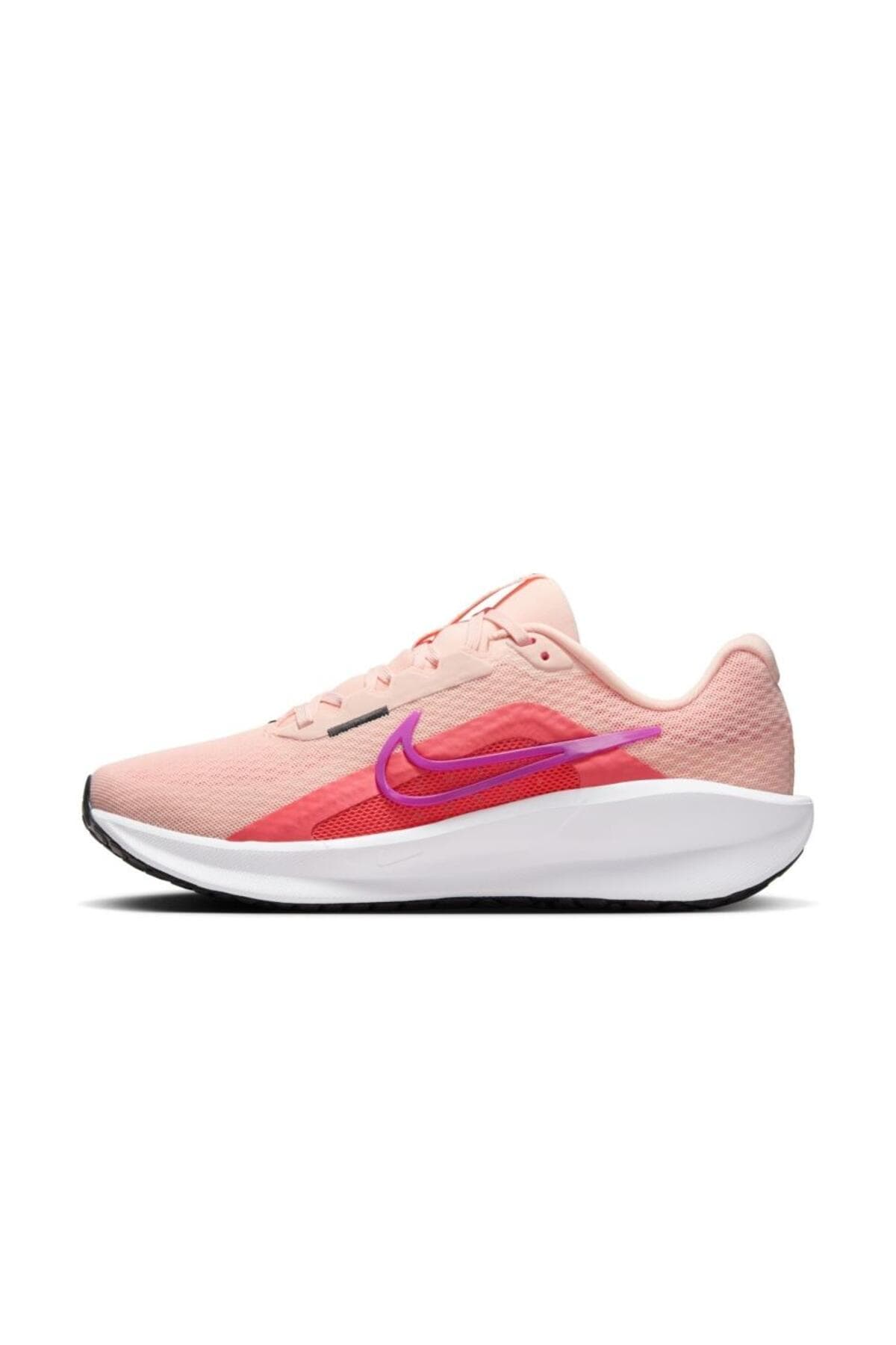 کفش دویدن و پیادهروی زنانه Nike مدل DOWNSHIFTER 13 FD6476-600 کفش دویدن و پیادهروی زنانه Nike مدل DOWNSHIFTER 13 FD6476-600