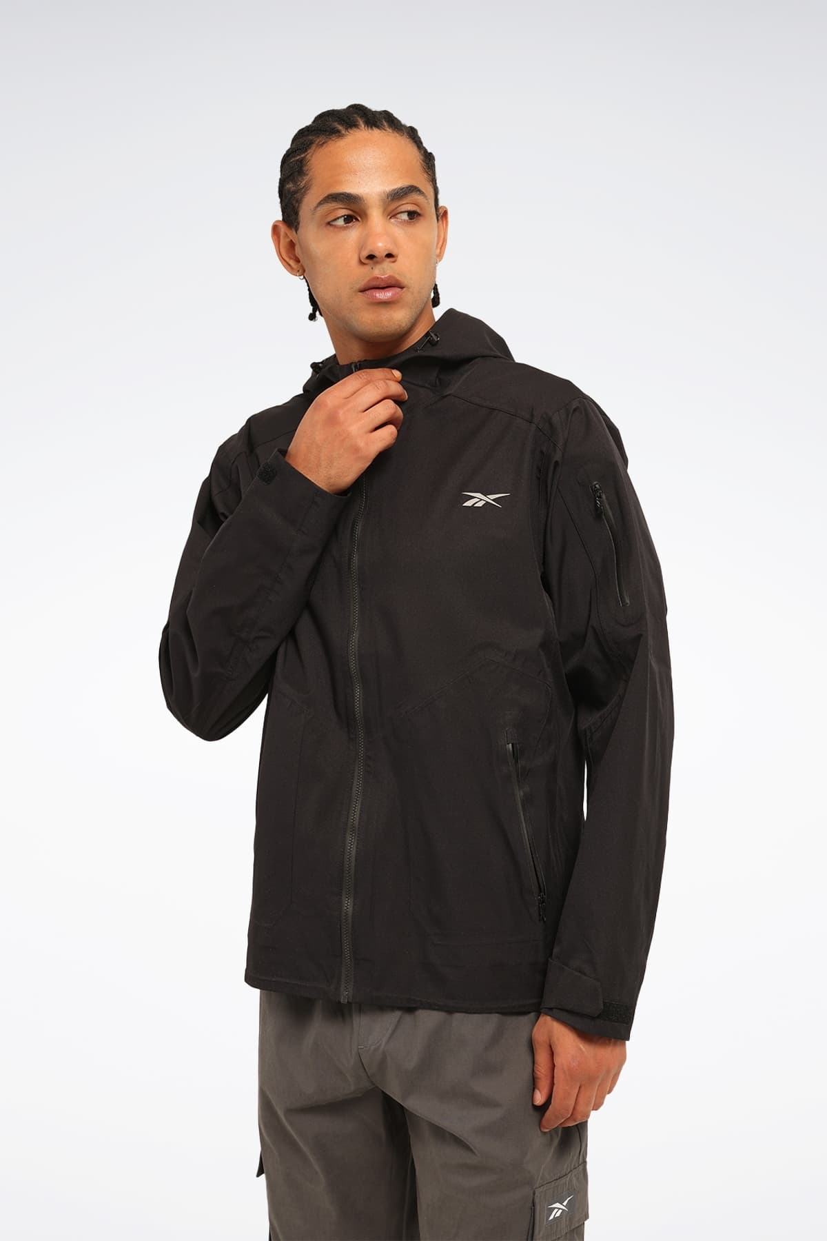 کاپشن بارانی مردانه Reebok مشکی مدل Maro کاپشن بارانی مردانه Reebok مشکی مدل Maro