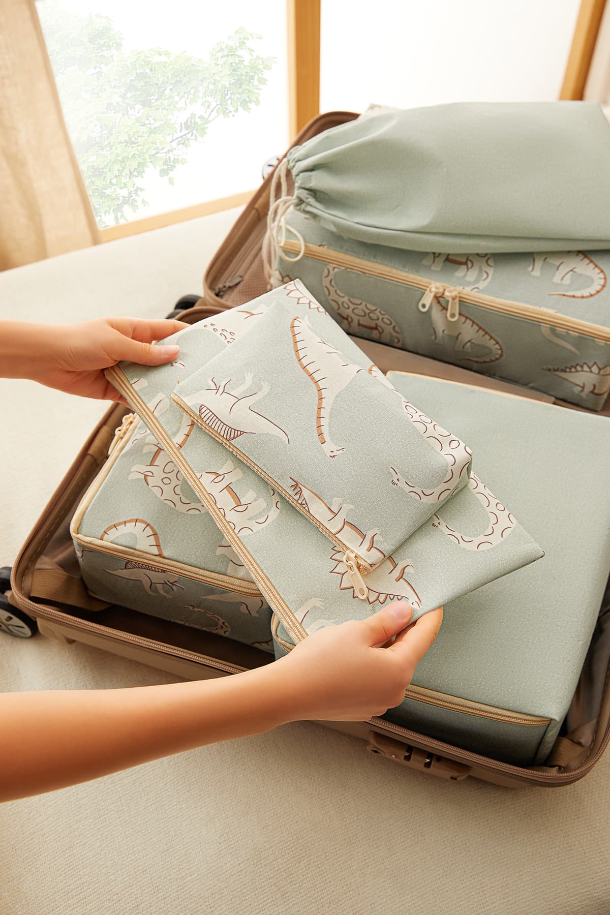 ست ۶ عددی نظمدهنده کیف بیمارستان نوزاد Ocean Home Textile طرح دایناسور چندمنظوره ست ۶ عددی نظمدهنده کیف بیمارستان نوزاد Ocean Home Textile طرح دایناسور چندمنظوره