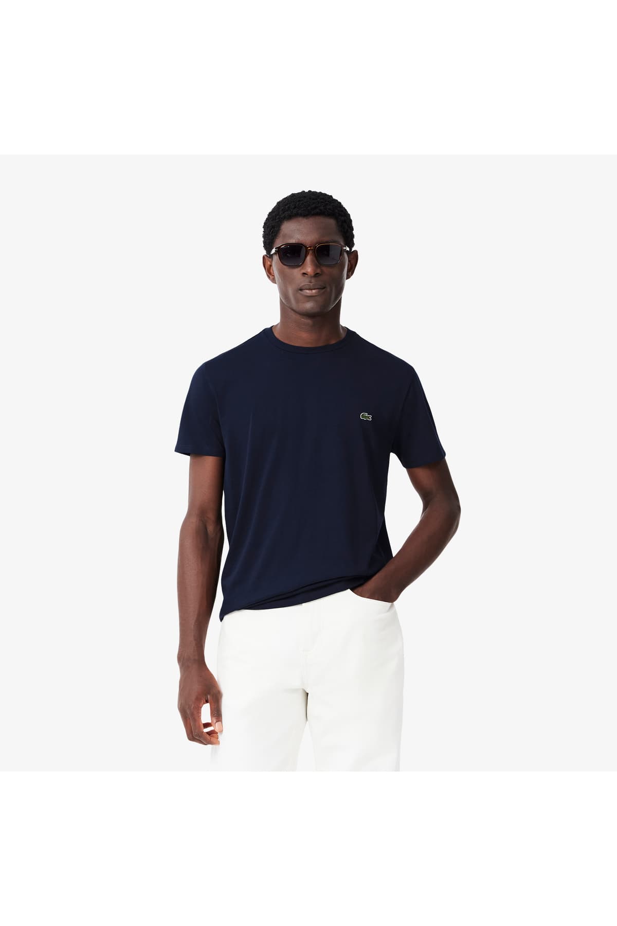 تیشرت مردانه Lacoste یقه گرد فیت معمولی سرمهای تیشرت مردانه Lacoste یقه گرد فیت معمولی سرمهای