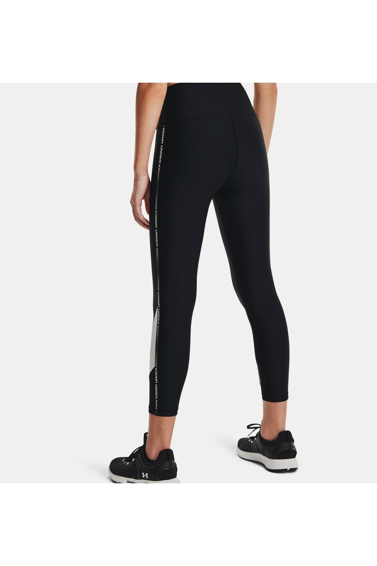 تایتس ورزشی زنانه Under Armour HG Armour Taped 7/8 LegNS مدل 1361014-001 تایتس ورزشی زنانه Under Armour HG Armour Taped 7/8 LegNS مدل 1361014-001