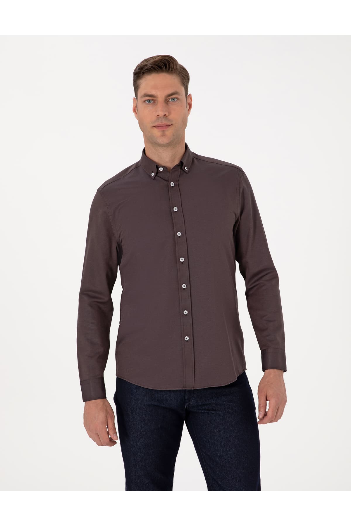پیراهن مردانه Pierre Cardin قهوهای تیره فیت معمولی آستین بلند مدل 50311487-VR084 پیراهن مردانه Pierre Cardin قهوهای تیره فیت معمولی آستین بلند مدل 50311487-VR084