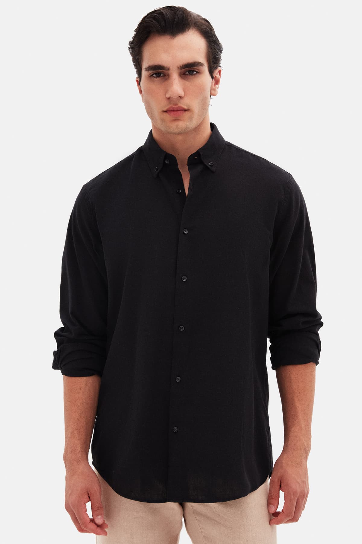 پیراهن مردانه D'S Damat سیاه یقه دکمهدار کات راحت کتاننما ۱۰۰٪ پنبه Comfort پیراهن مردانه D'S Damat سیاه یقه دکمهدار کات راحت کتاننما ۱۰۰٪ پنبه Comfort