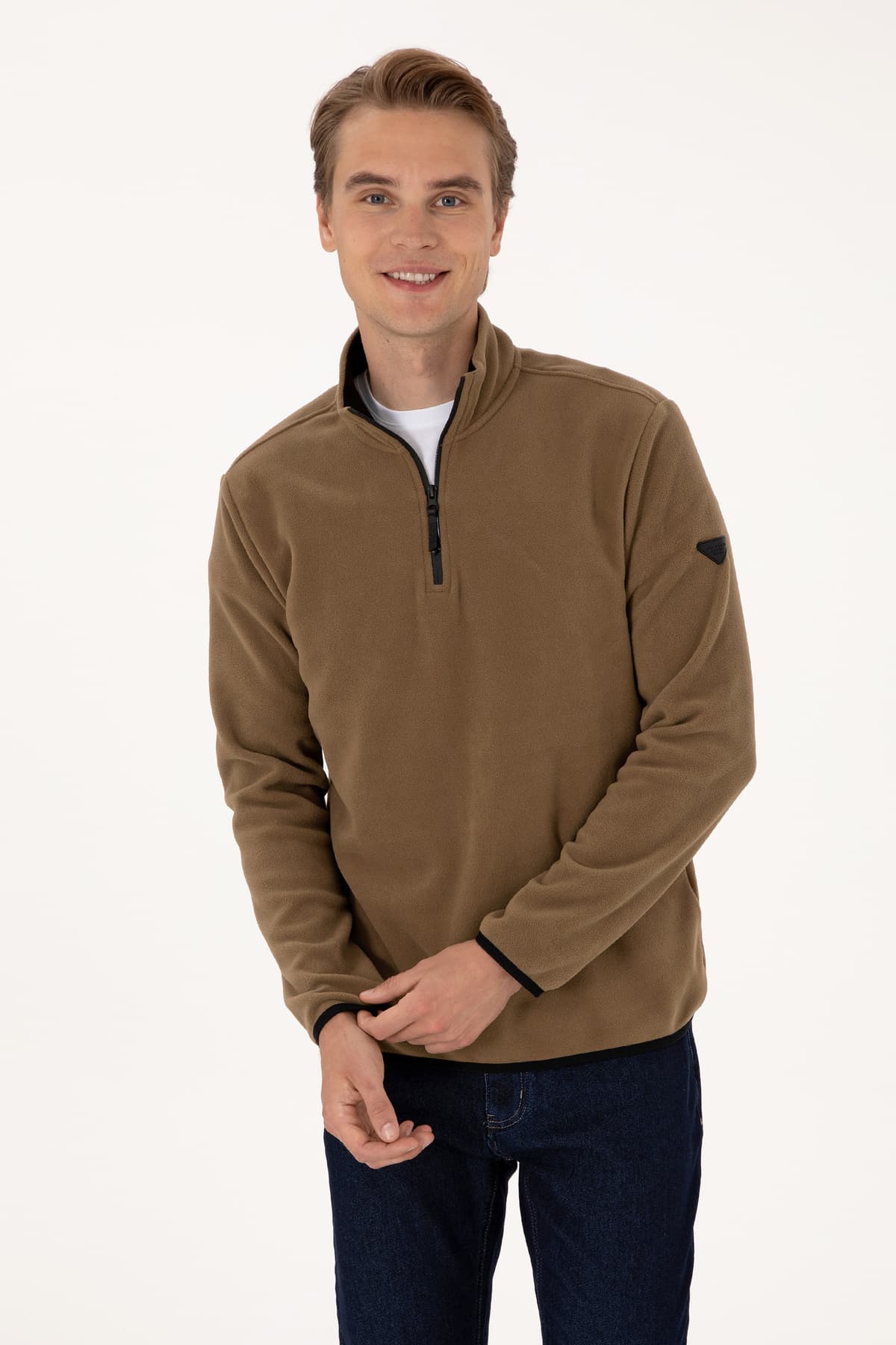 سوئیشرت مردانه U.S. Polo Assn. فیت معمولی پولار نیم زیپ خاکی مدل 50313777-VR027 سوئیشرت مردانه U.S. Polo Assn. فیت معمولی پولار نیم زیپ خاکی مدل 50313777-VR027
