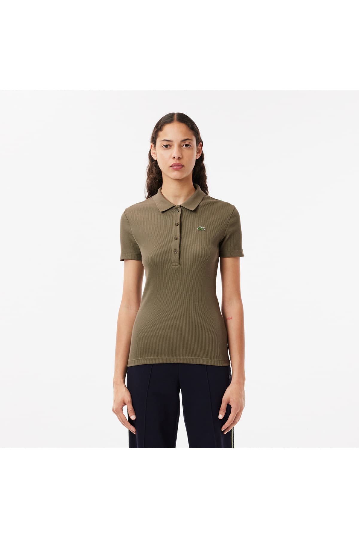 پولو شرت زنانه Lacoste اسلیمفیت نخی ارگانیک مشکی مدل L.12.D پولو شرت زنانه Lacoste اسلیمفیت نخی ارگانیک مشکی مدل L.12.D