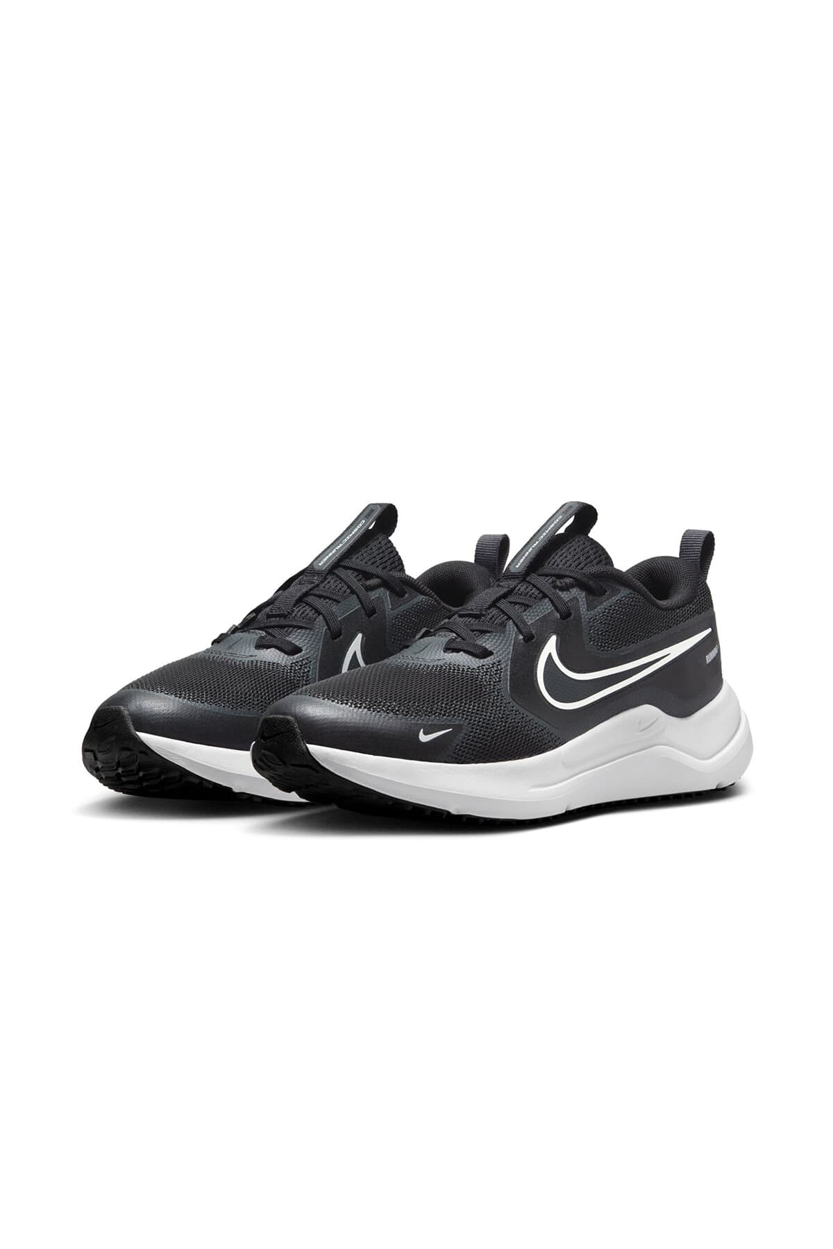 کفش پیادهروی زنانه Nike مدل Cosmic Runner کفش پیادهروی زنانه Nike مدل Cosmic Runner
