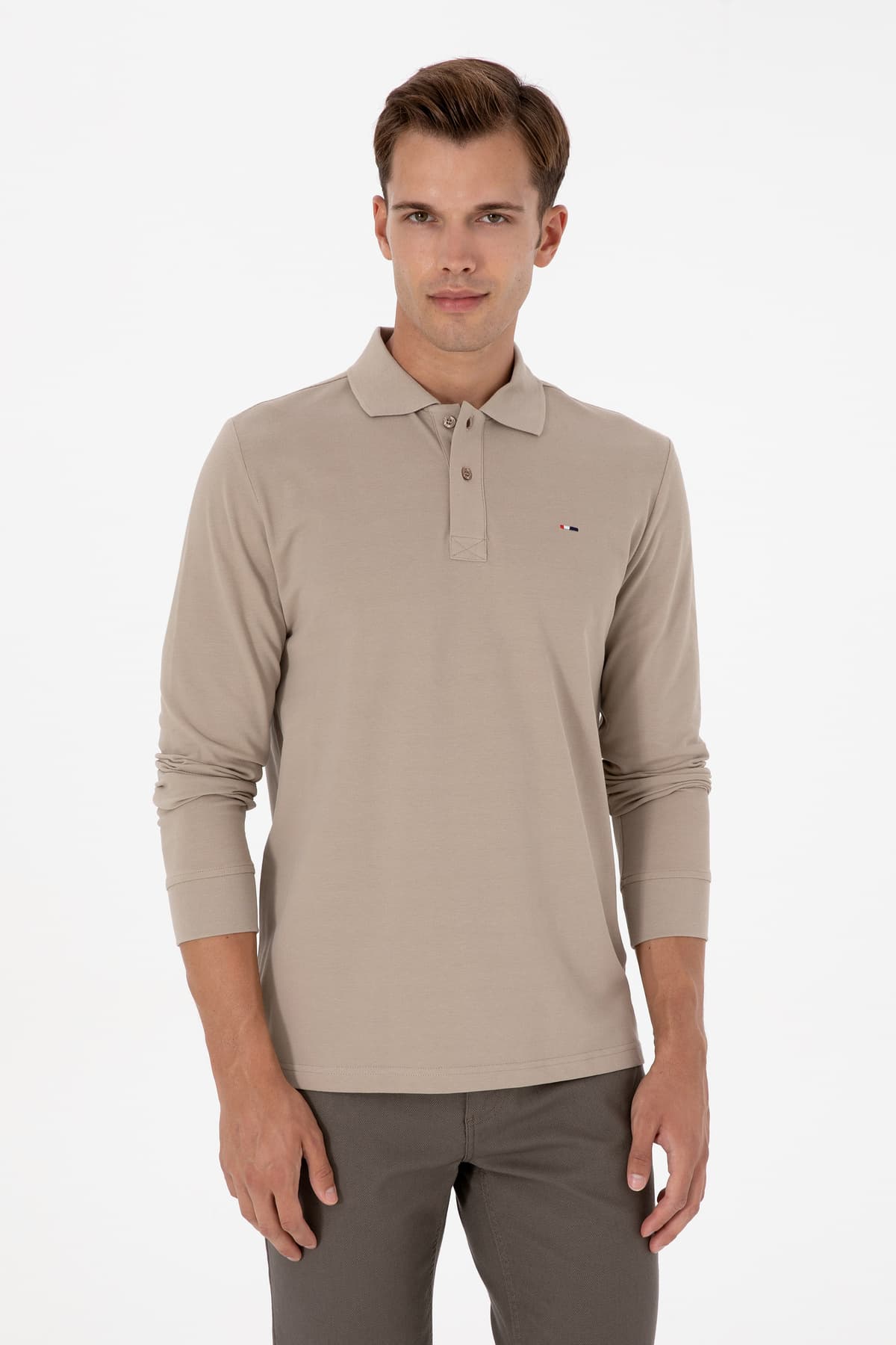 سویشرت مردانه U.S. Polo Assn. یقه پولو فیت معمولی بژ تیره مدل 50315941-VR088 سویشرت مردانه U.S. Polo Assn. یقه پولو فیت معمولی بژ تیره مدل 50315941-VR088
