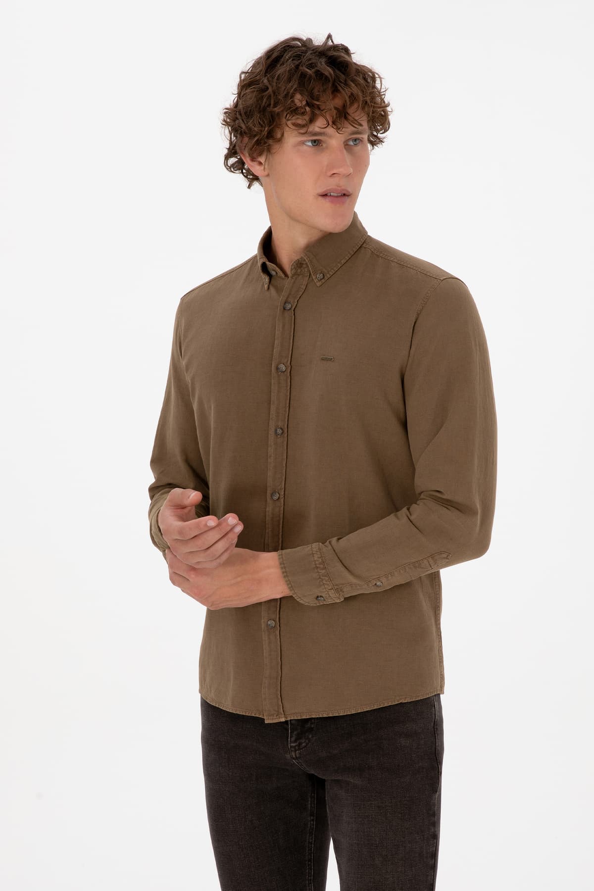 پیراهن مردانه U.S. Polo Assn. خاکی آستین بلند مدل 50308390-VR027 پیراهن مردانه U.S. Polo Assn. خاکی آستین بلند مدل 50308390-VR027