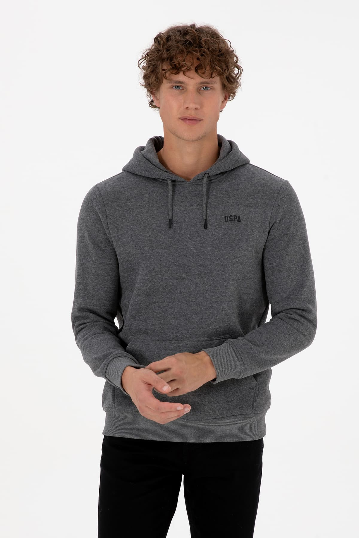 هودی مردانه U.S. Polo Assn. فیت معمولی شاردون آنتراسیت ملانژ مدل 50315582-VR081 هودی مردانه U.S. Polo Assn. فیت معمولی شاردون آنتراسیت ملانژ مدل 50315582-VR081