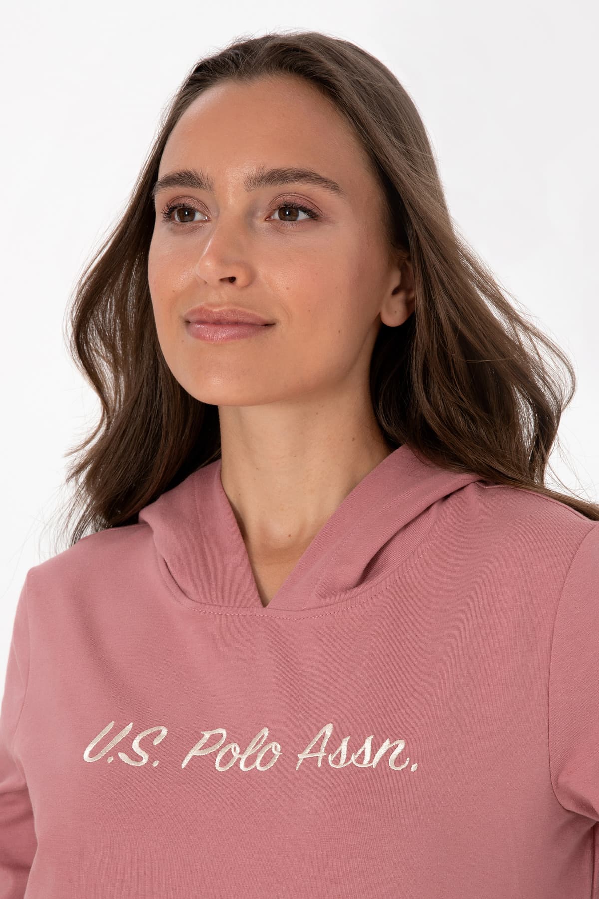 سوئیشرت زنانه U.S. Polo Assn. کلاهدار رنگ صورتی خاکی مدل 50313559-VR221 سوئیشرت زنانه U.S. Polo Assn. کلاهدار رنگ صورتی خاکی مدل 50313559-VR221