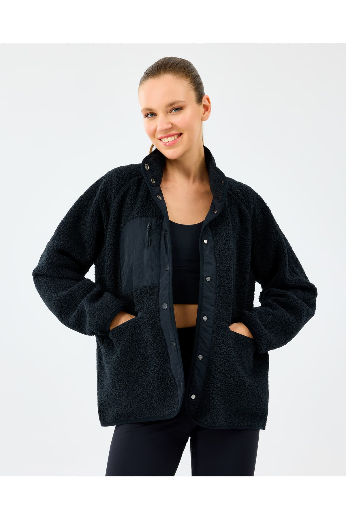 مونت زنانه Skechers سیاه SKECH SHERPA Fusion Pull Over مدل S2520218-3817 مونت زنانه Skechers سیاه SKECH SHERPA Fusion Pull Over مدل S2520218-3817