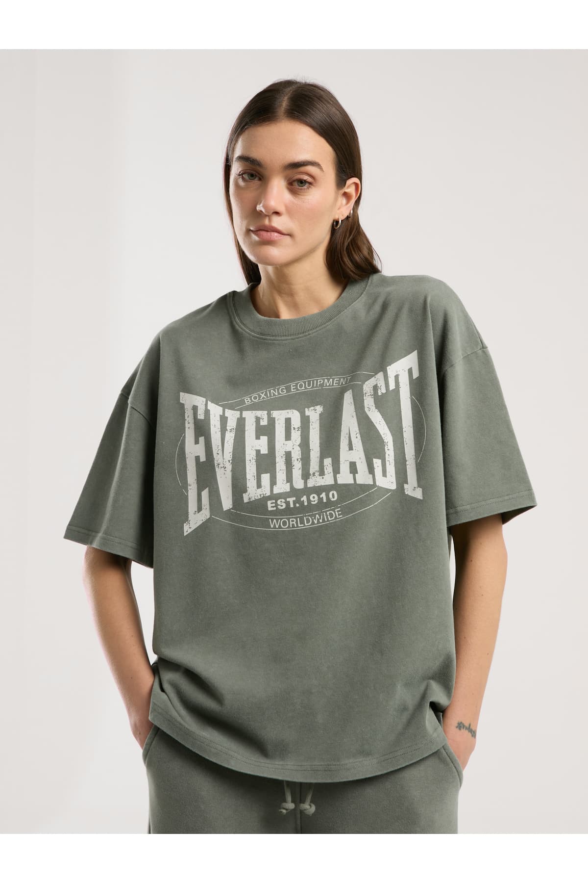 تیشرت زنانه Everlast Authentic Boxing اورسایز خاکی تیشرت زنانه Everlast Authentic Boxing اورسایز خاکی