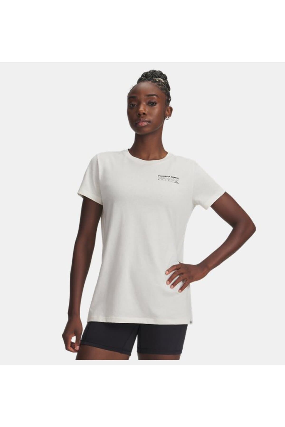 تیشرت زنانه Under Armour آستین کوتاه گرافیکی Project Rock مدل 6005083-279 تیشرت زنانه Under Armour آستین کوتاه گرافیکی Project Rock مدل 6005083-279