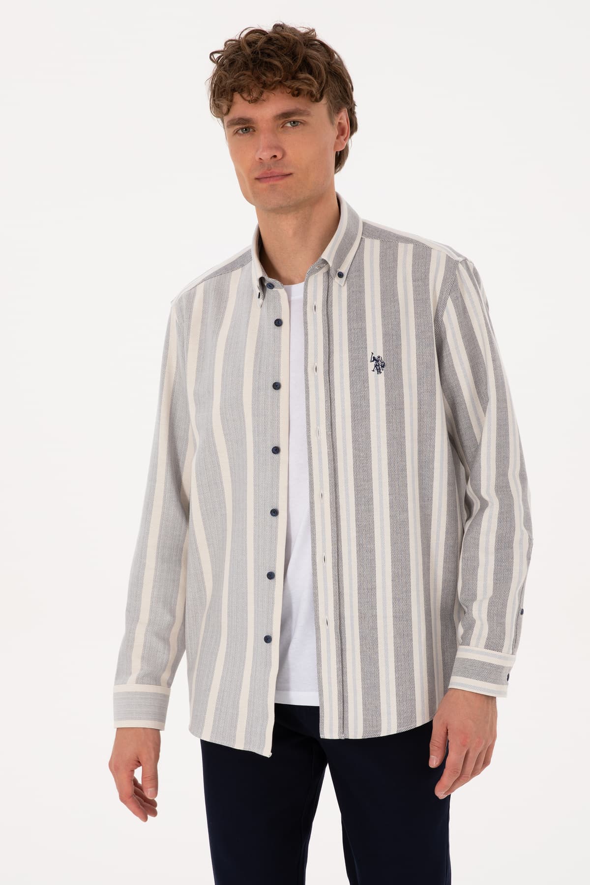 پیراهن مردانه U.S. Polo Assn. سرمهای راهراه کرم آستینبلند مدل 50316558-VR033 پیراهن مردانه U.S. Polo Assn. سرمهای راهراه کرم آستینبلند مدل 50316558-VR033