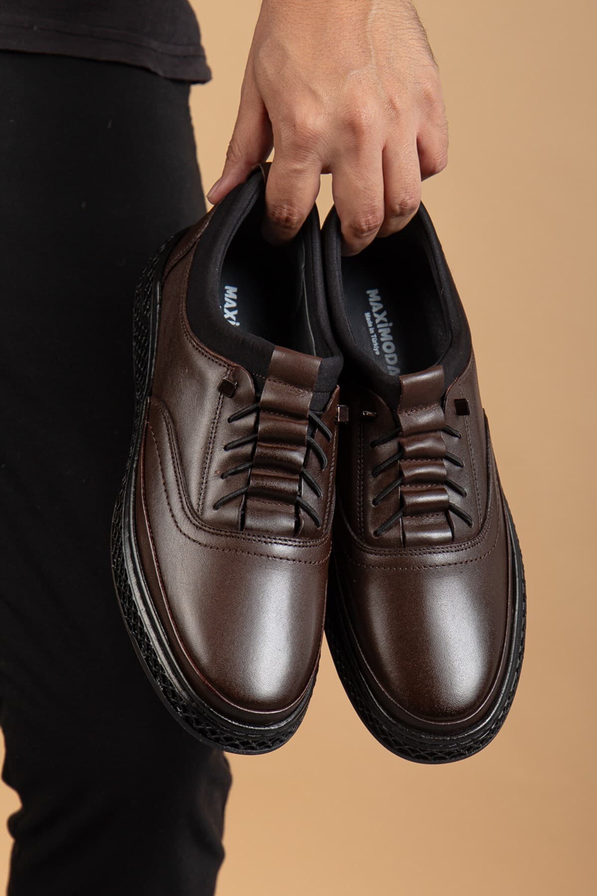 کفش مردانه maximoda چرم طبیعی کاملاً ارتوپدی کفش مردانه maximoda چرم طبیعی کاملاً ارتوپدی