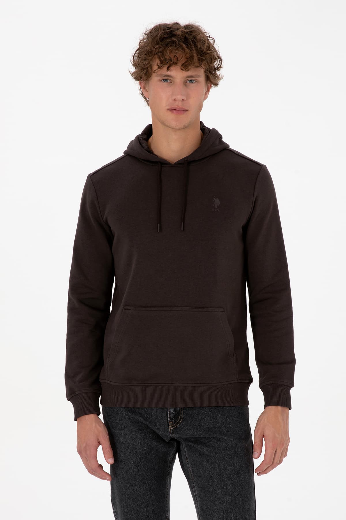 سوئیشرت مردانه U.S. Polo Assn. کلاهدار فیت معمولی قهوهای تیره مدل 50313720-VR084 سوئیشرت مردانه U.S. Polo Assn. کلاهدار فیت معمولی قهوهای تیره مدل 50313720-VR084