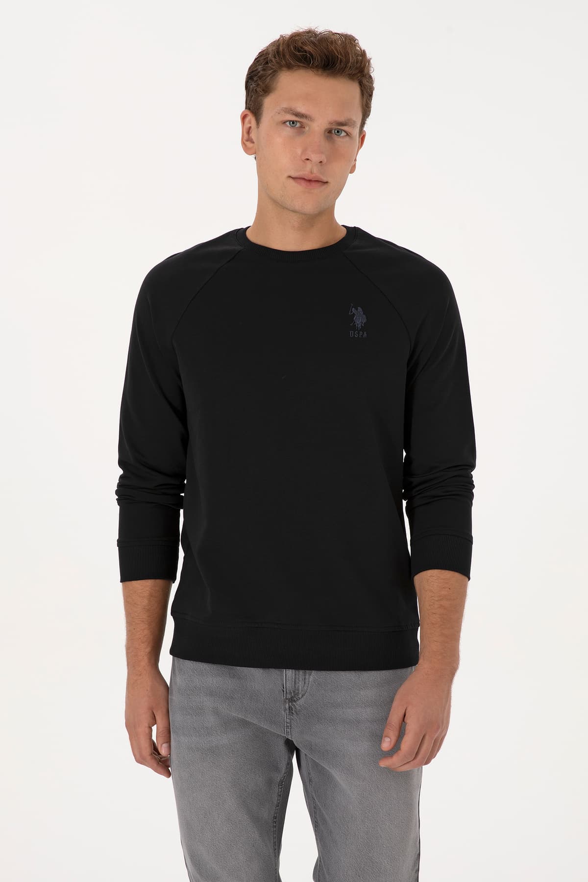 سوئیشرت مردانه U.S. Polo Assn. فیت معمولی یقه گرد مشکی ساده مدل 50308103-VR046 سوئیشرت مردانه U.S. Polo Assn. فیت معمولی یقه گرد مشکی ساده مدل 50308103-VR046